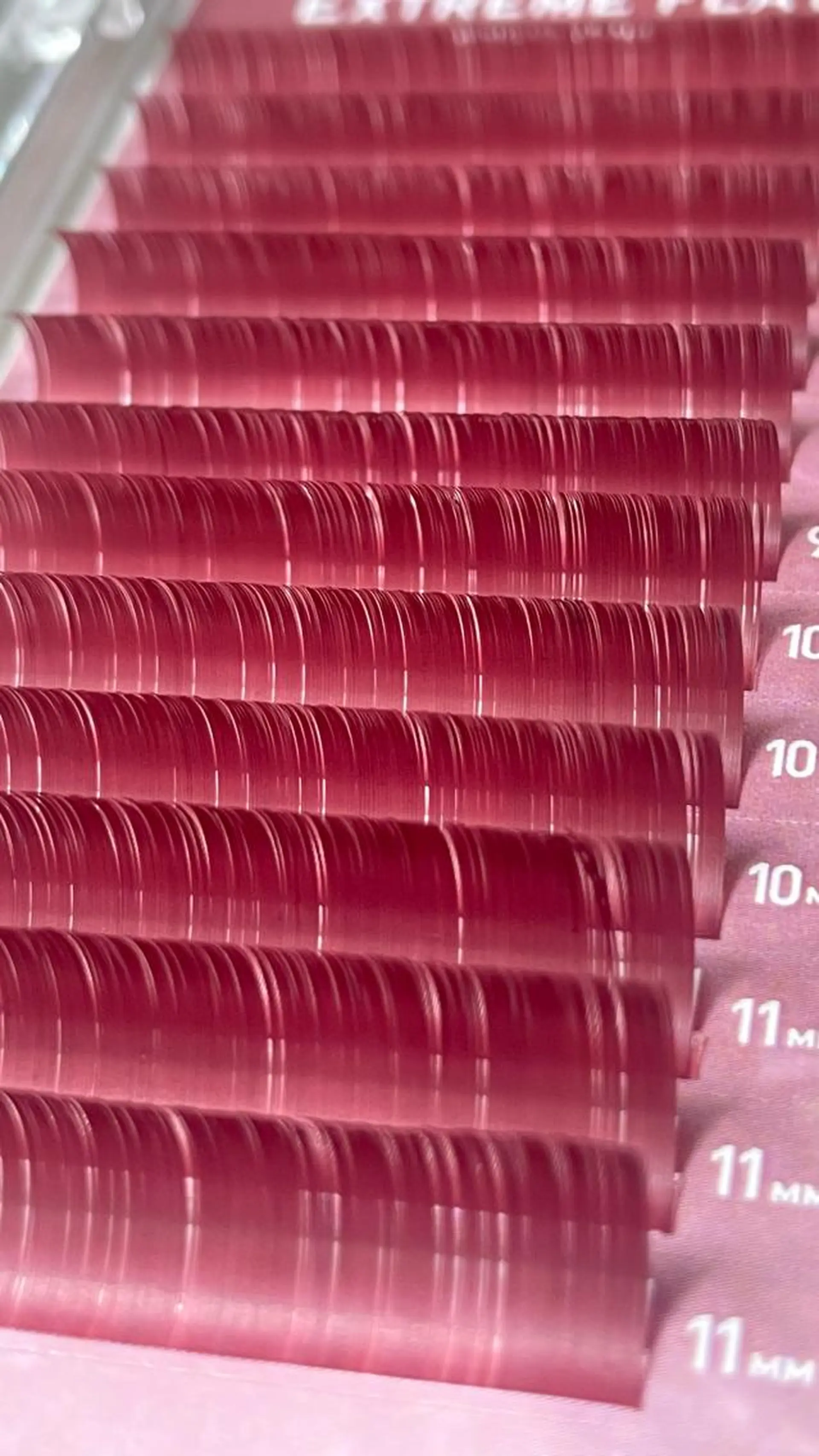 マツエク・マツパ カラーマツエク o mariの眉毛・アイブロウイメージ