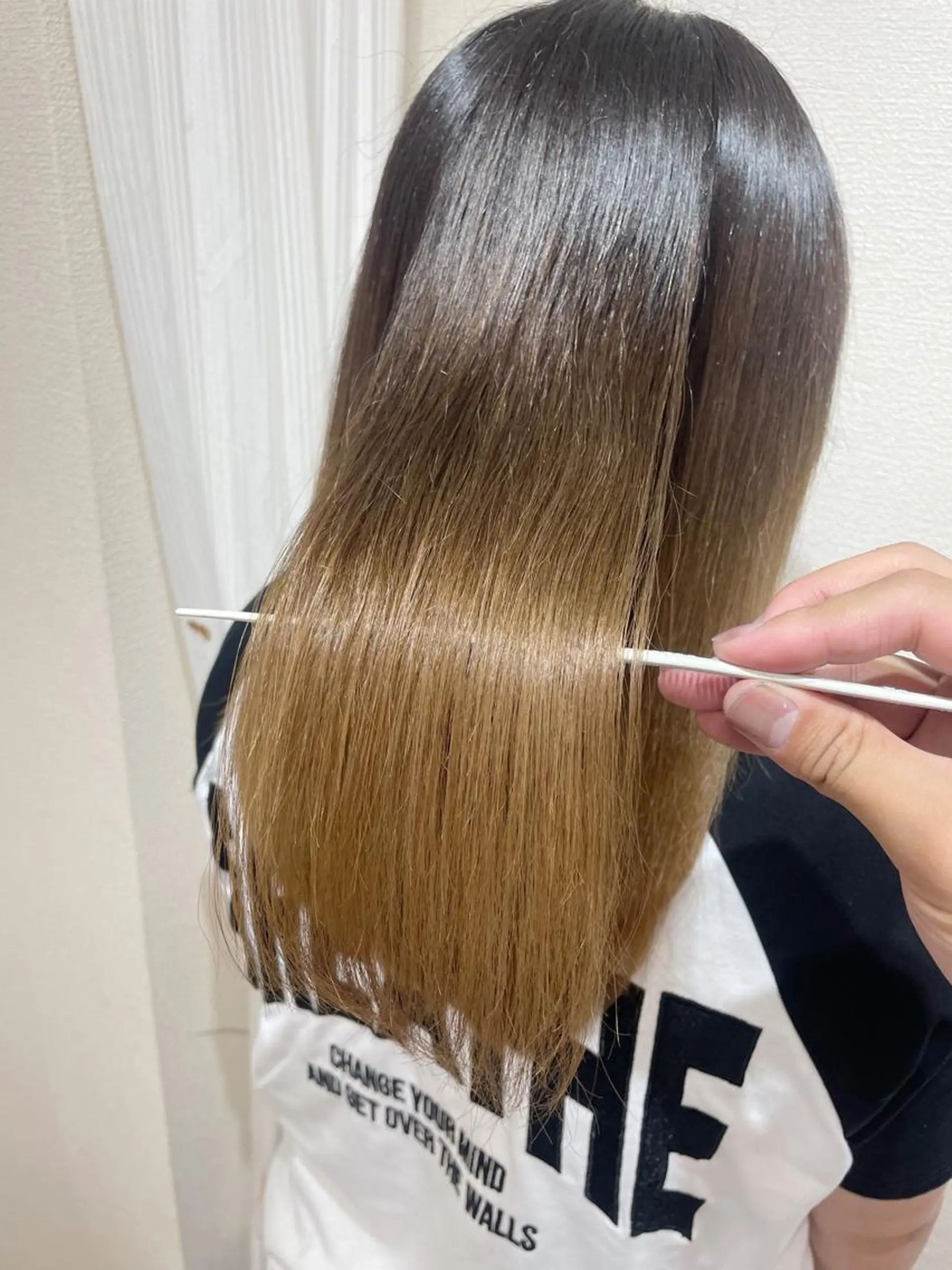 ロング カラー ケアブリーチ /髪質 改善/古橋圭史郎のヘアスタイル