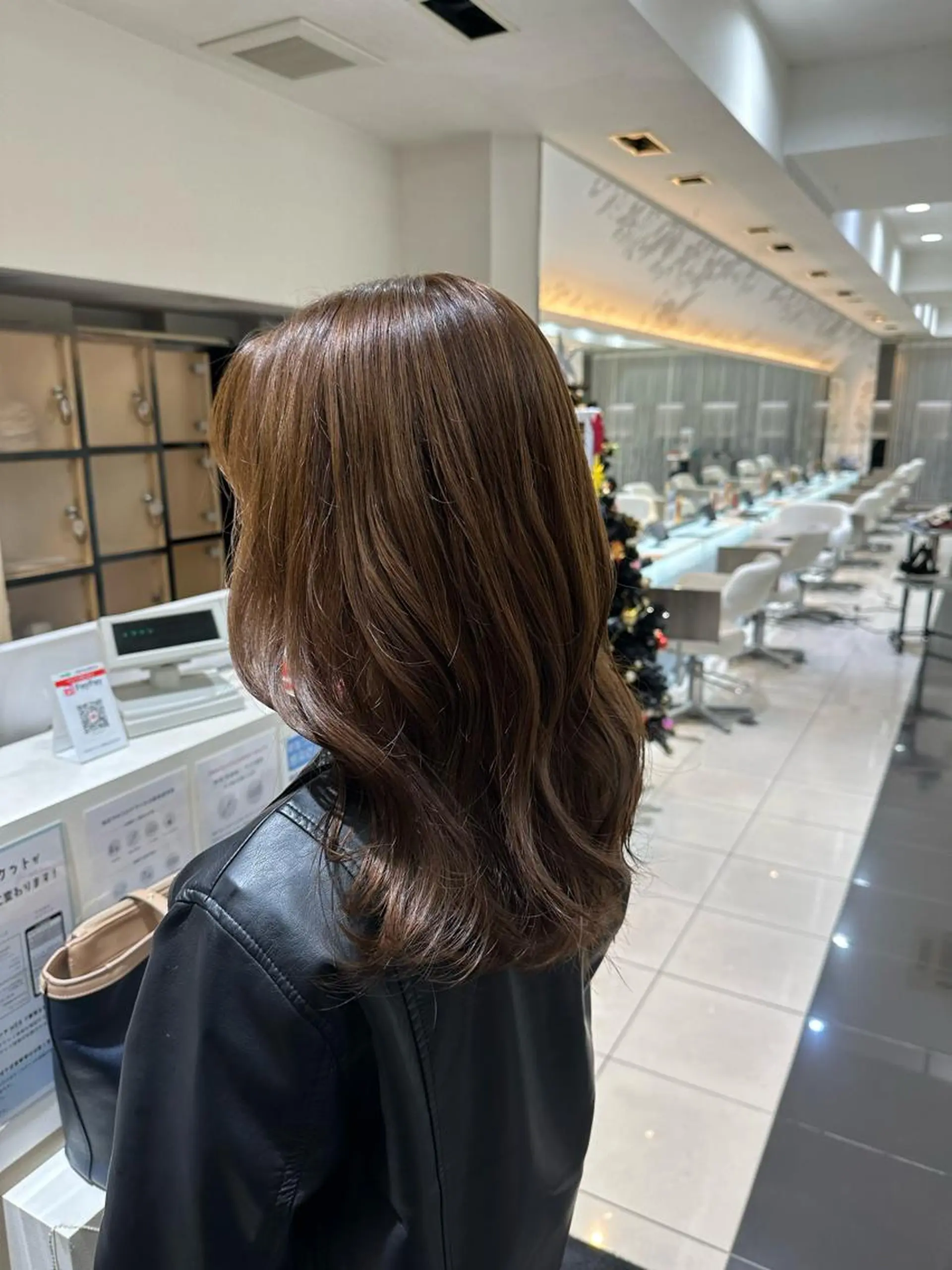 セミロング カラー グレージュ 韓国風ヘア 🌷レイヤーカット/ 透明感カラー🌷増田のヘアスタイル