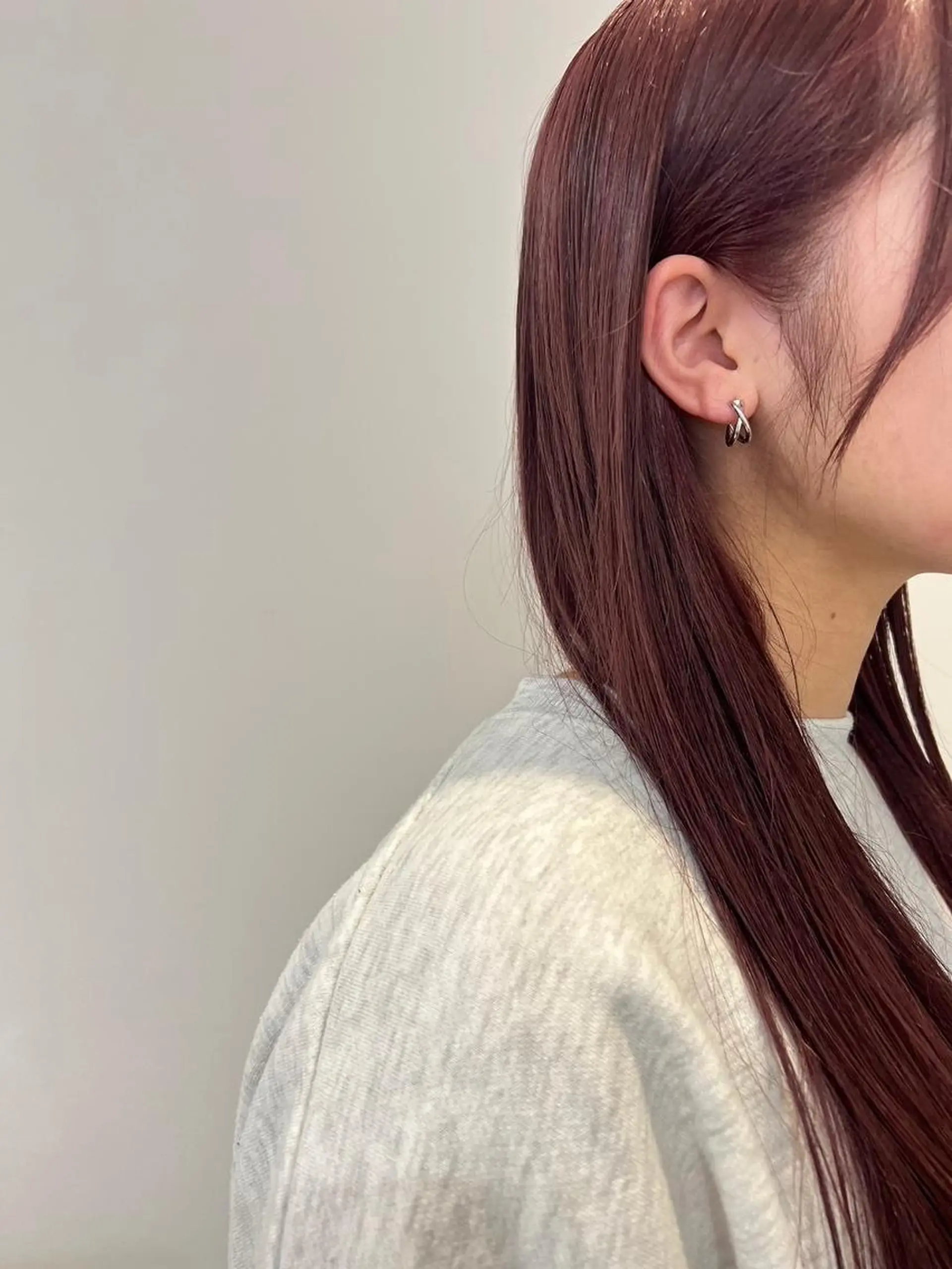セミロング カラー 山崎 れいなのヘアスタイル