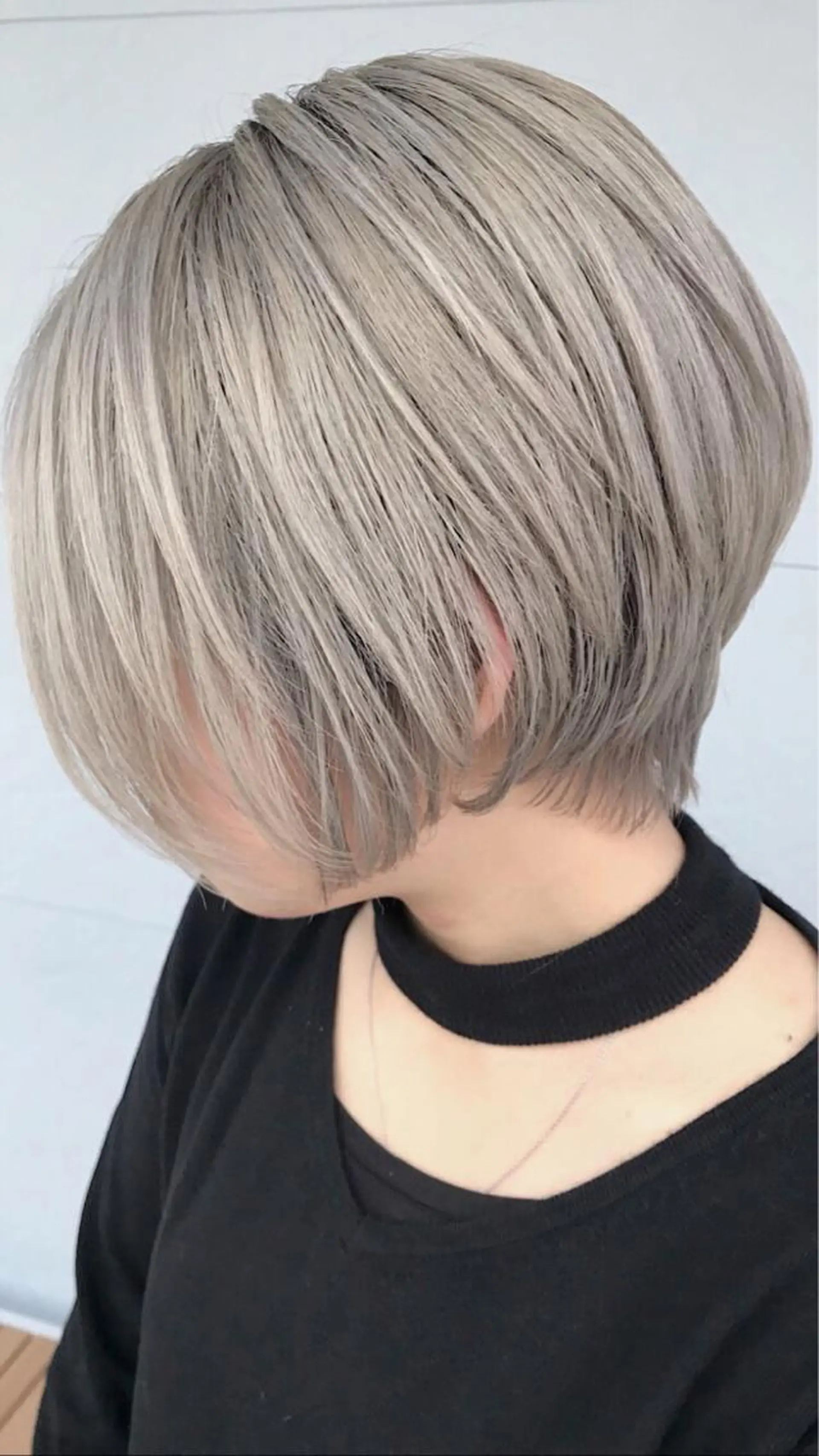 ショート カラー ヘアアレンジ ヘアカラー トリートメント lani ブリーチ /ダブルカラーのヘアスタイル