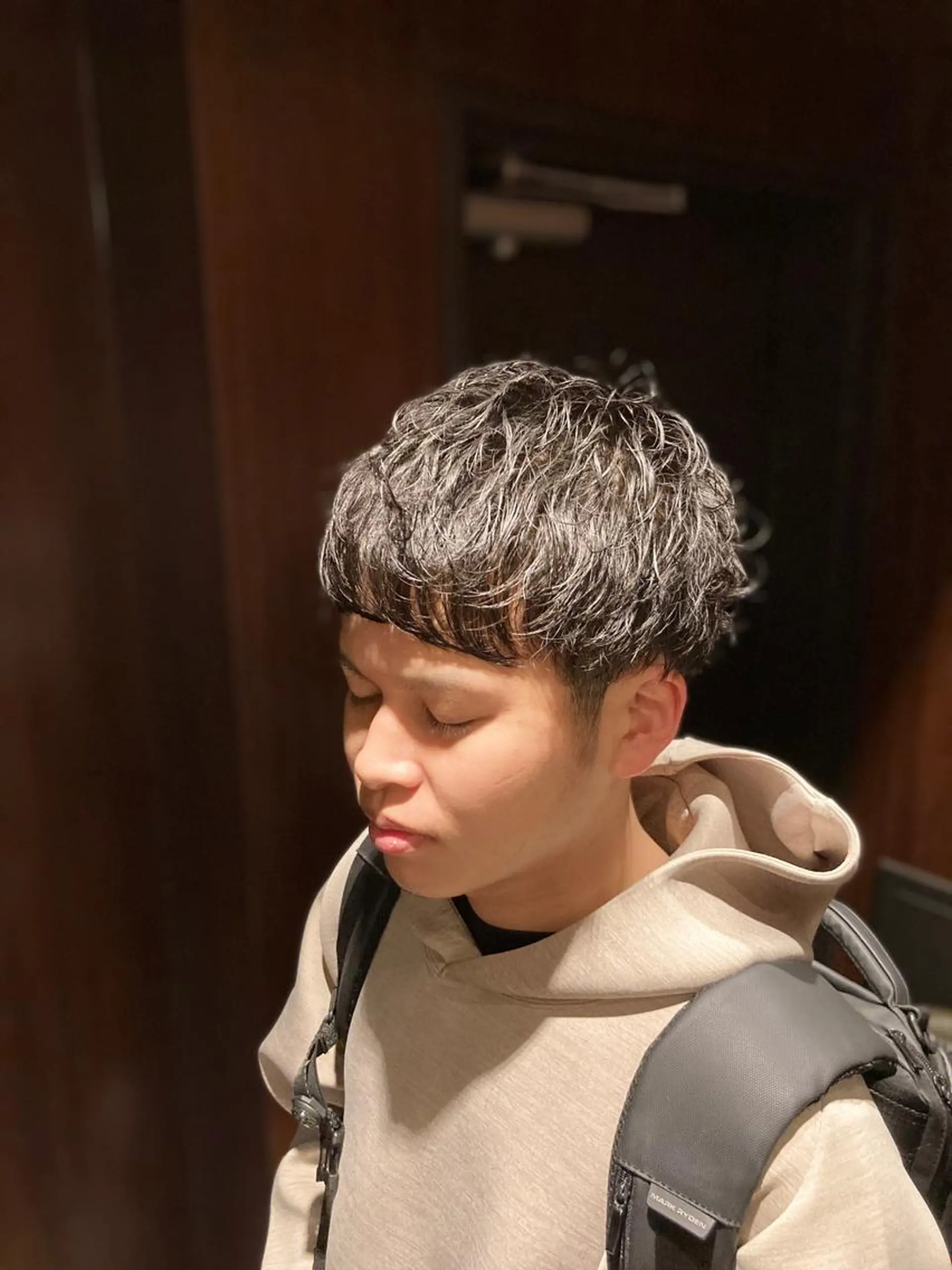 パーマ ガンバレ原田 航海のヘアスタイル