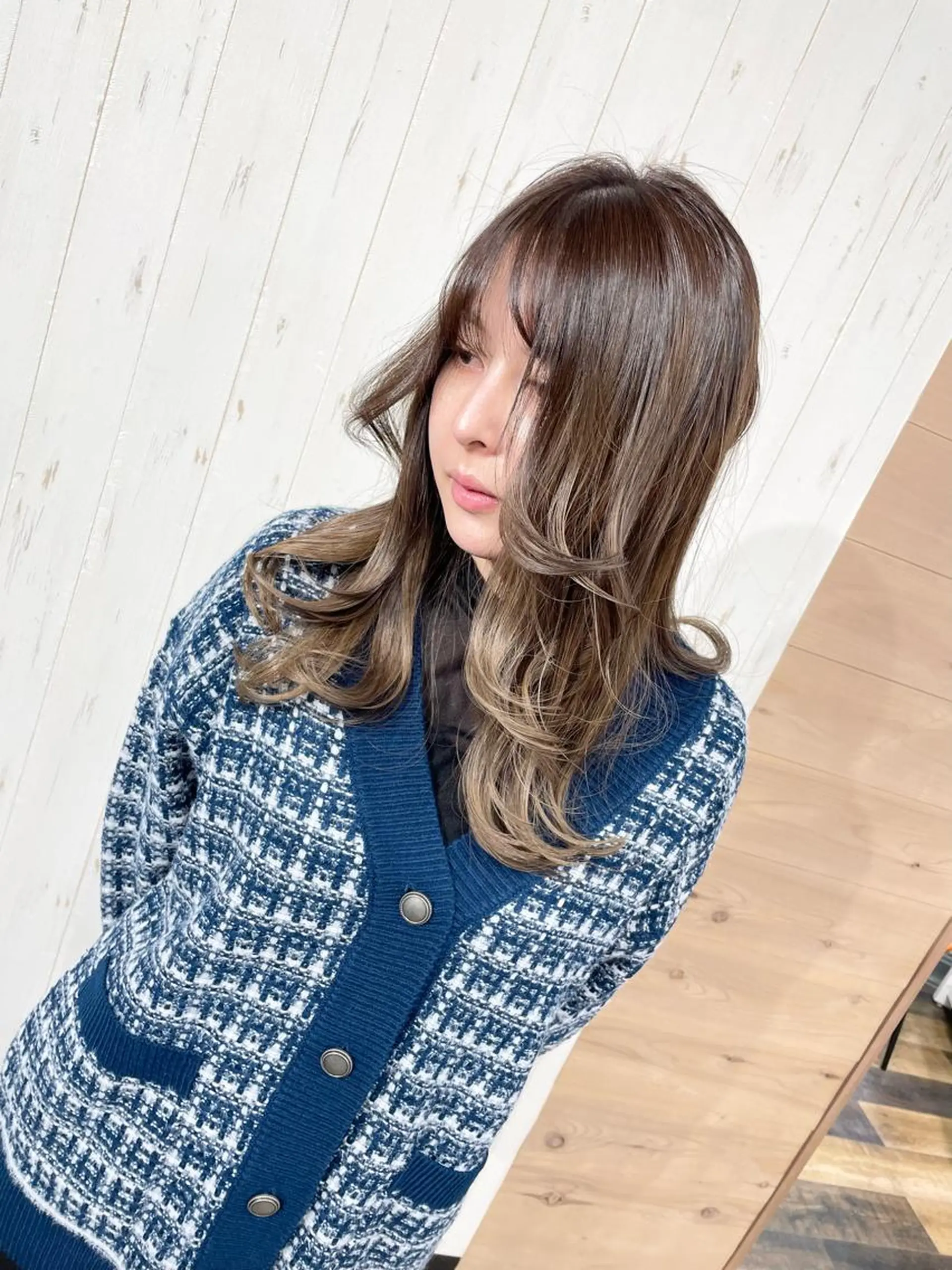 ロング 外国人風カラー ハイライト 韓国風ヘア レイヤーカット カット ヘアカラー AN'TIA小作代表 ⭐︎kazuma⭐︎のヘアスタイル
