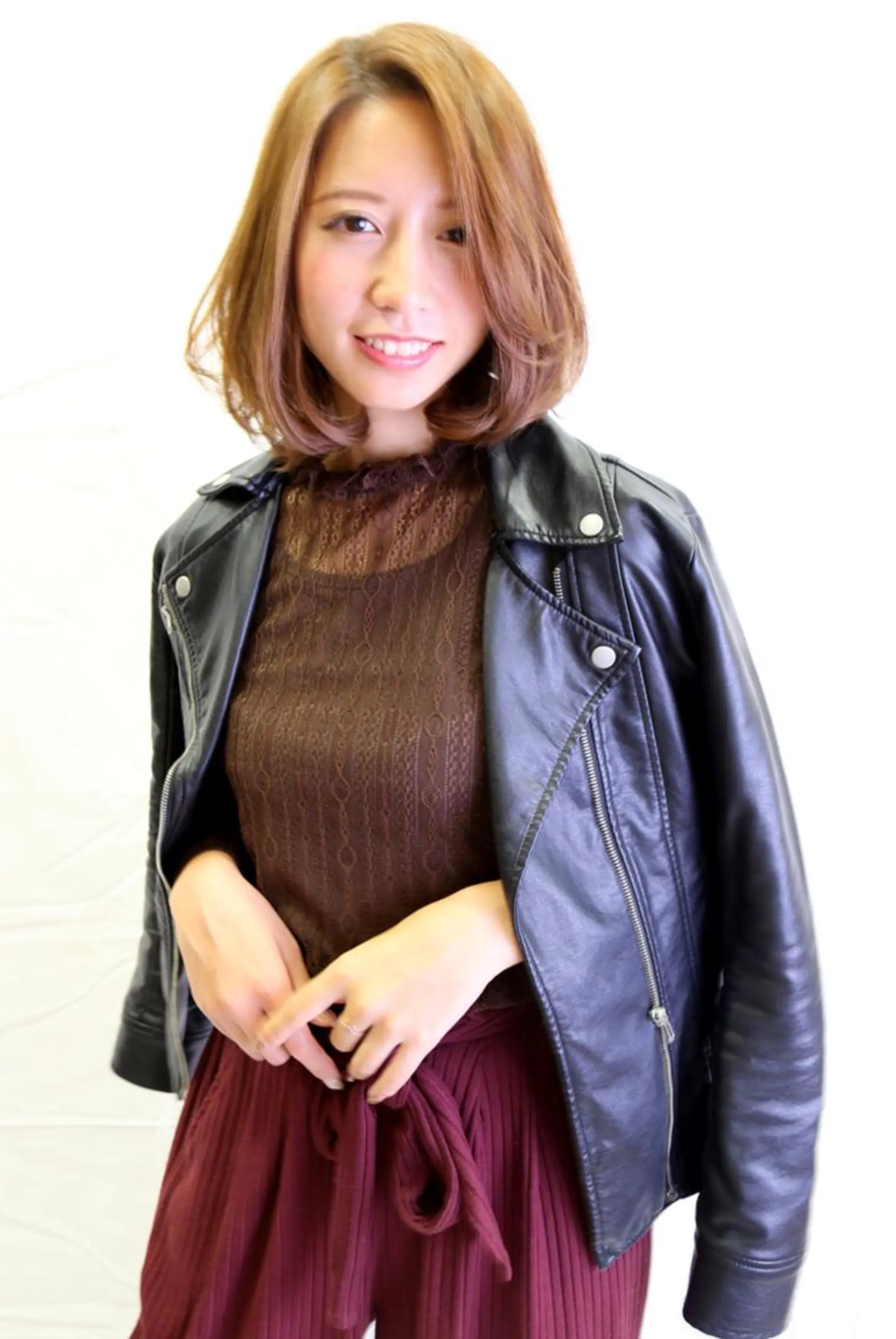 ミディアム カット ヘアカラー トリートメント HAIR BRAND Link トアロードのヘアスタイル