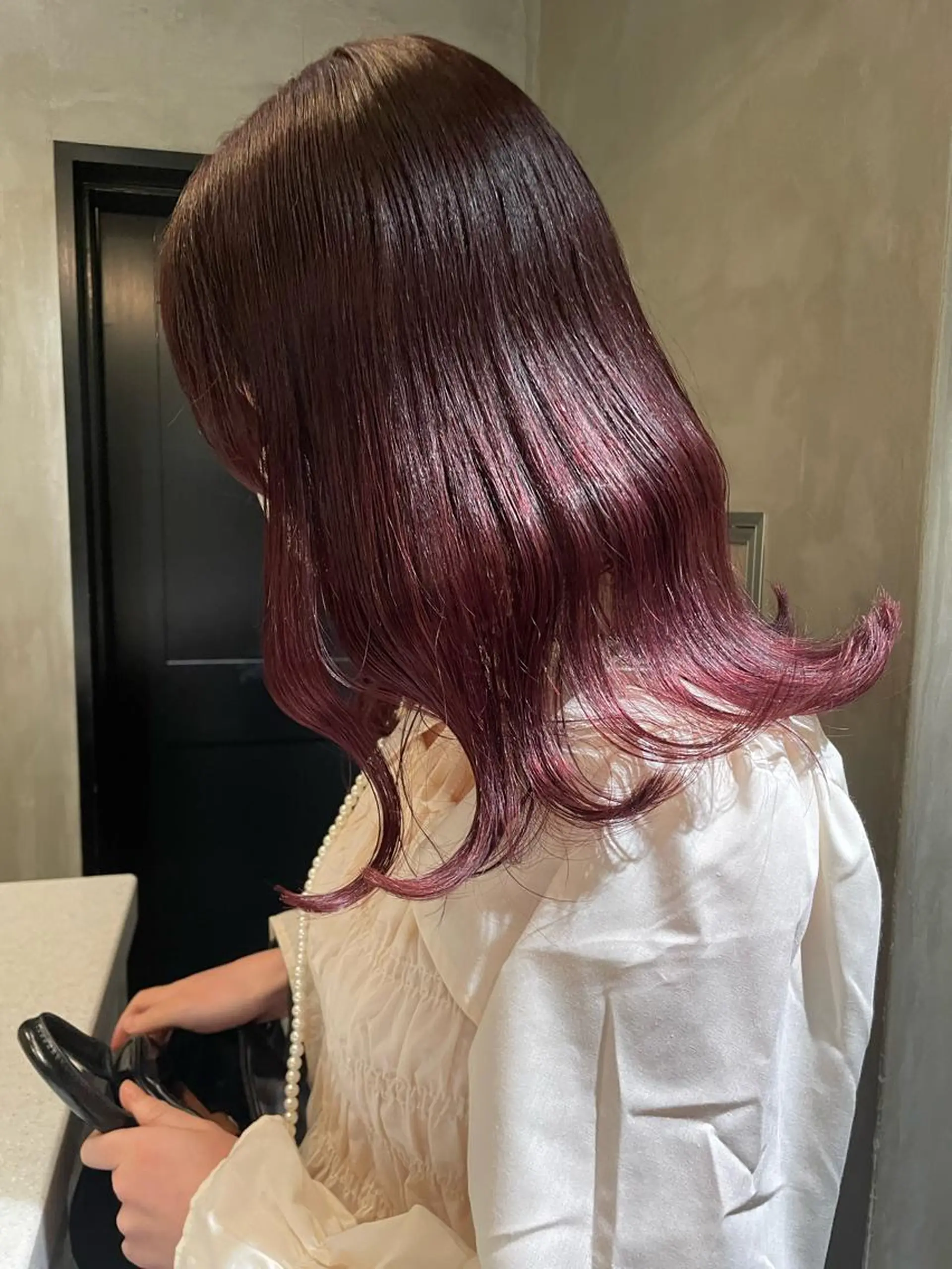 セミロング カラー カット ヘアカラー 大人girly🛋️ 🤍yukakoのヘアスタイル