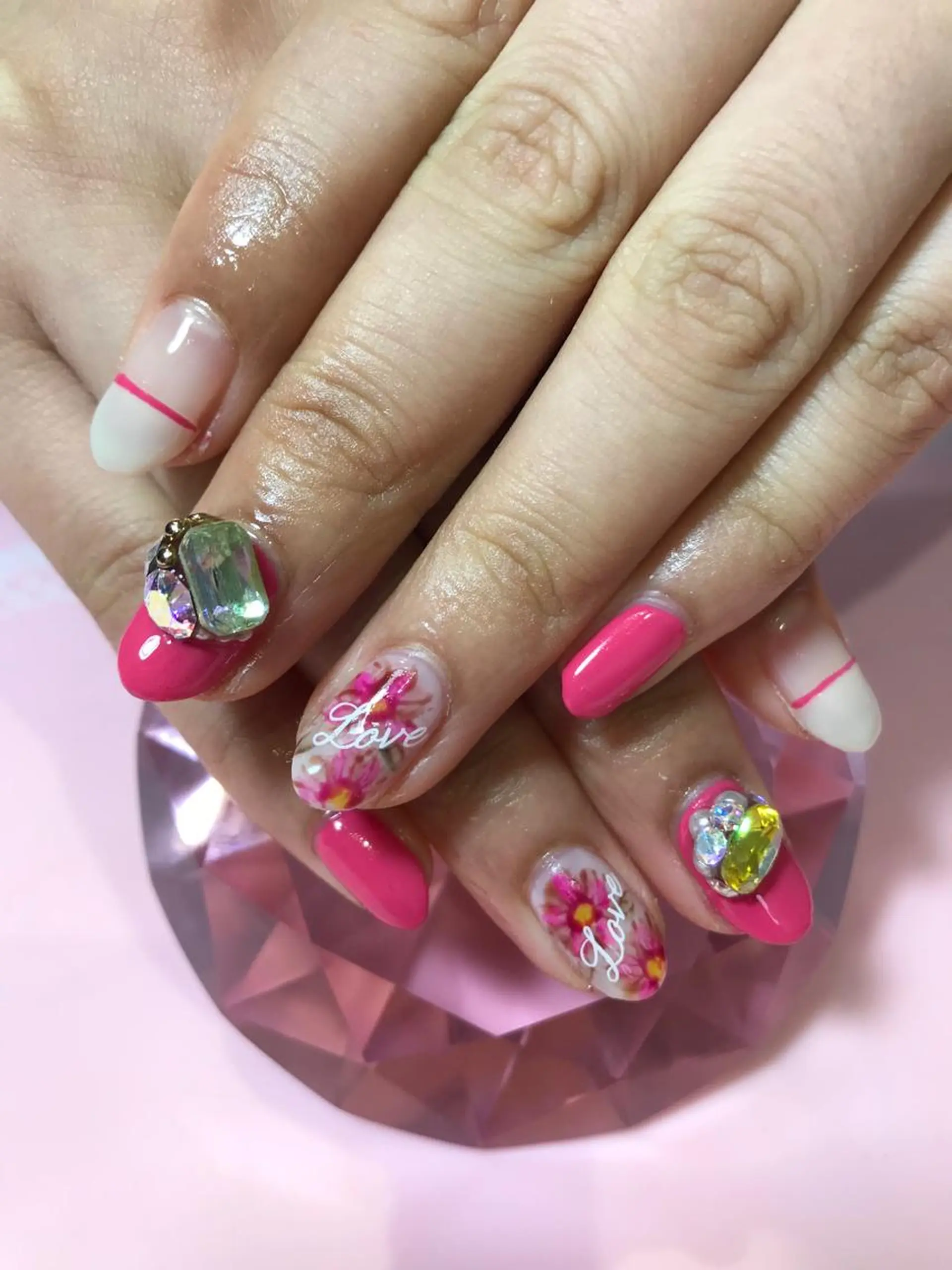 ネイル アートネイル ハンドネイル ネイルサロン Sweetのネイルデザイン