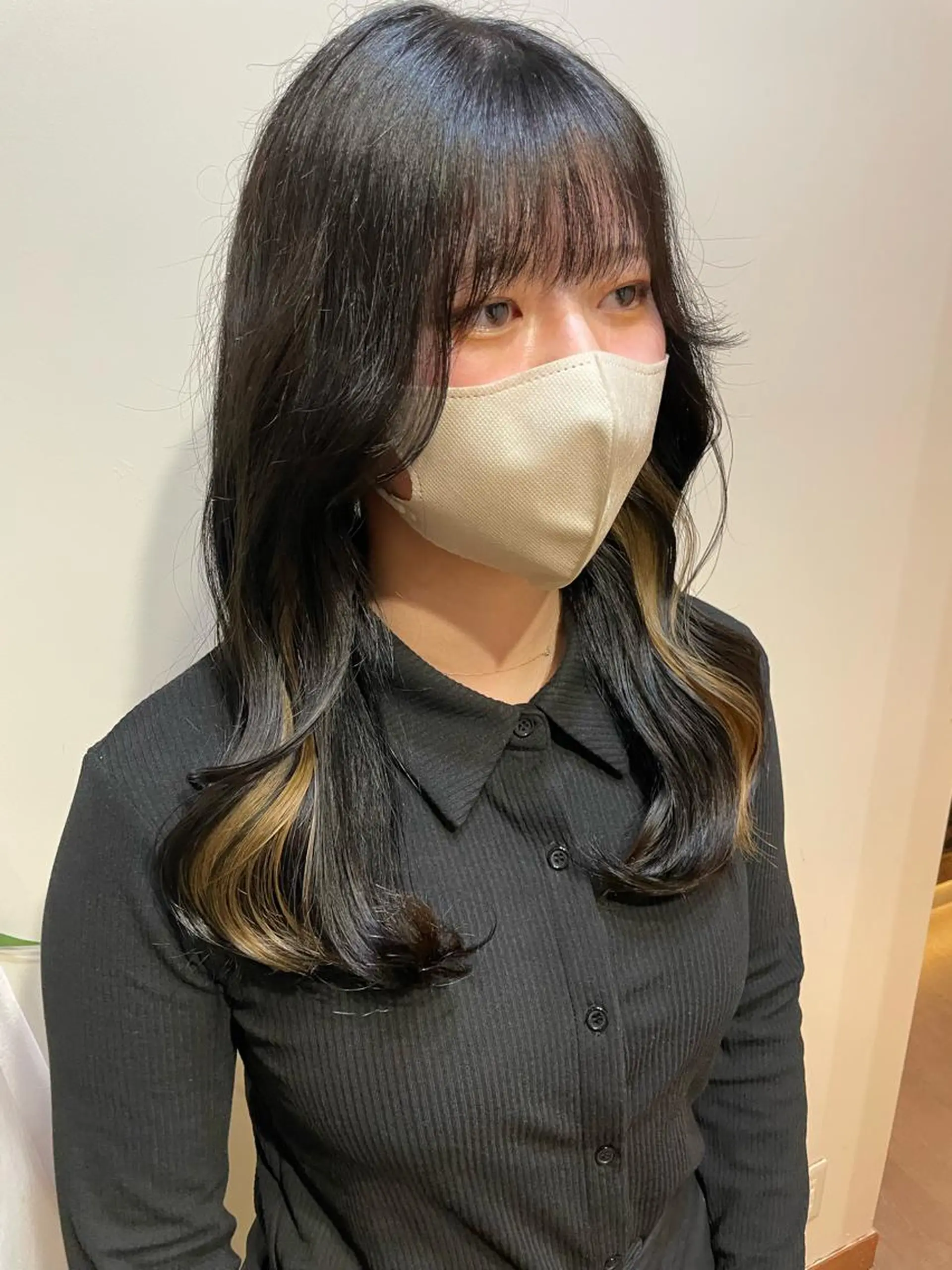 セミロング カラー デザインカラー インナーカラー ヘアカラー トリートメント 羽田翔大/ブリーチ/ ボブカット/店長のヘアスタイル