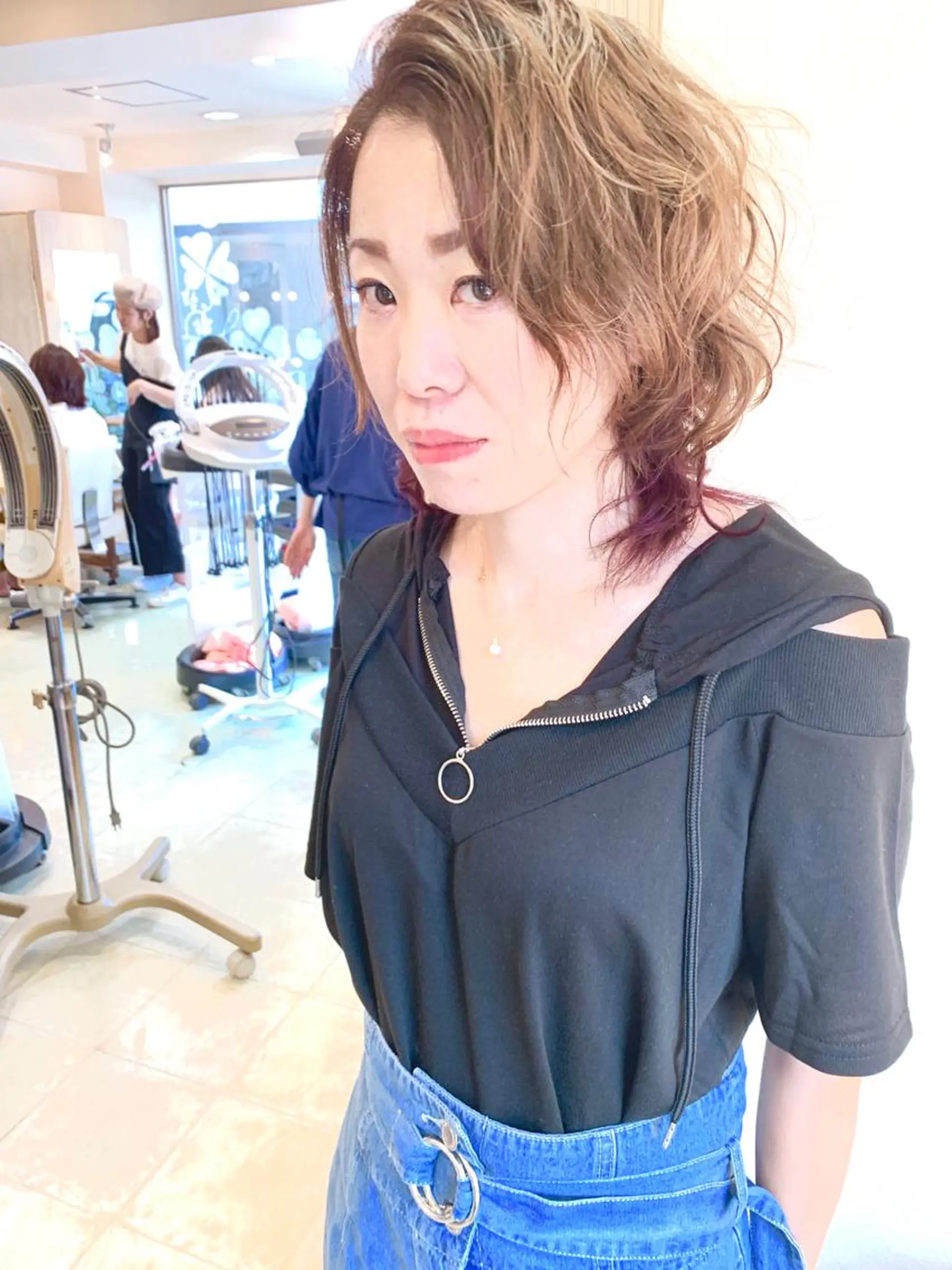 ミディアム カラー グラデーションカラー グレージュ インナーカラー ピンクカラー バイオレットカラー カット ヘアカラー トリートメント ヘッドスパ nishimura makotoのヘアスタイル