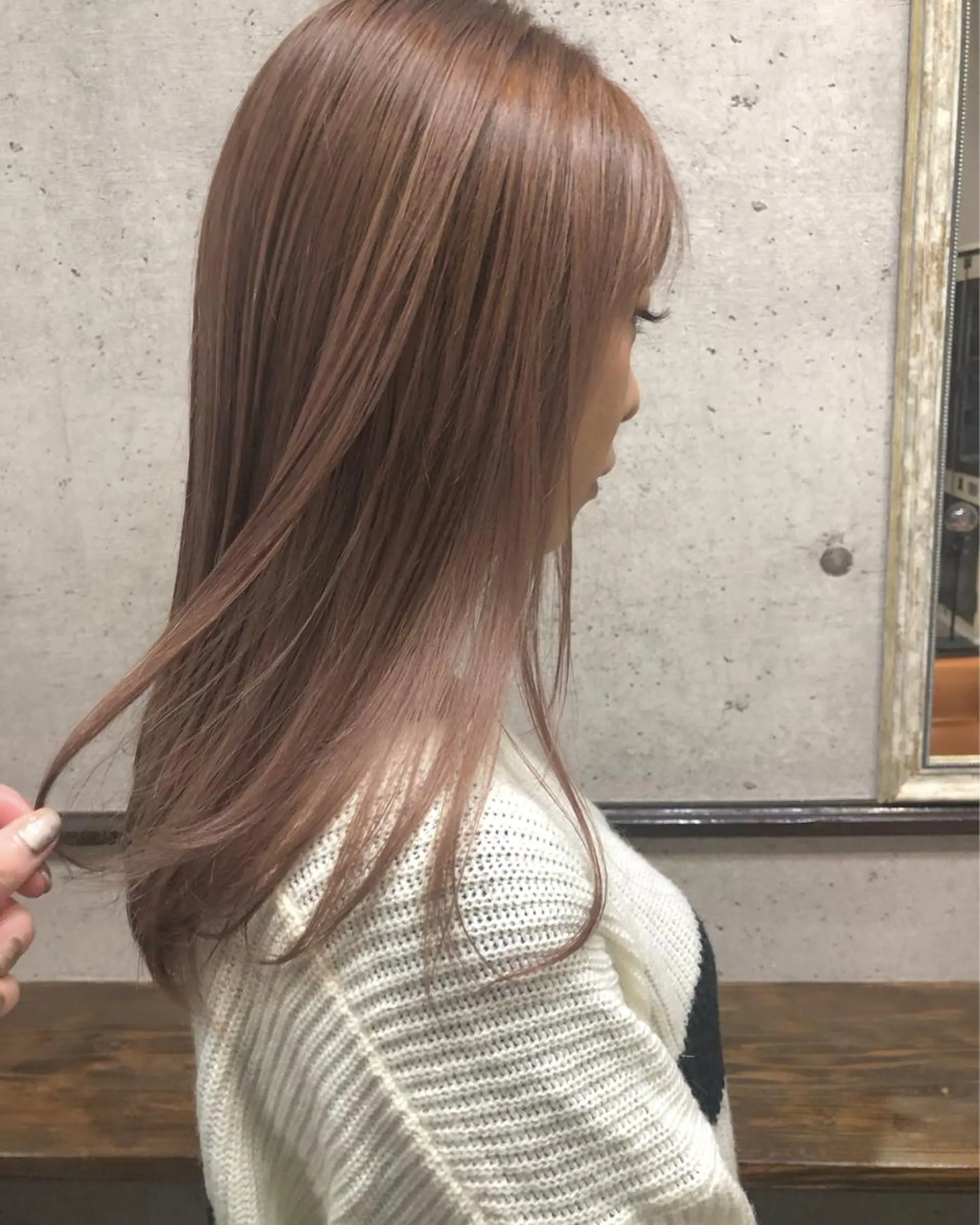 カラー ベージュカラー ピンクカラー ピンクベージュ 縮毛矯正 江原 彩華のヘアスタイル