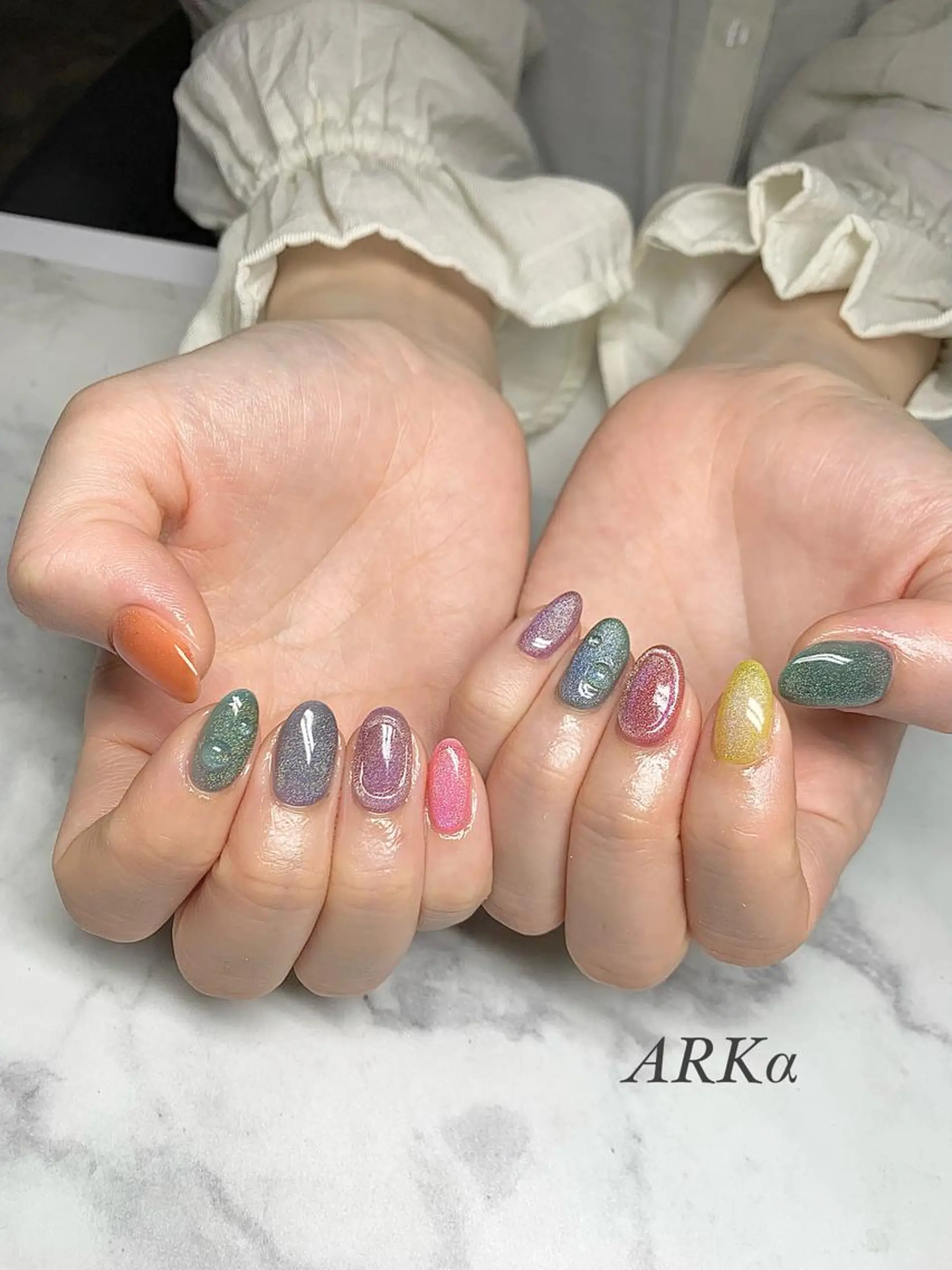 ミディアム ネイル マグネットネイル ハンドネイル Nailsalon ARKαのネイルデザイン