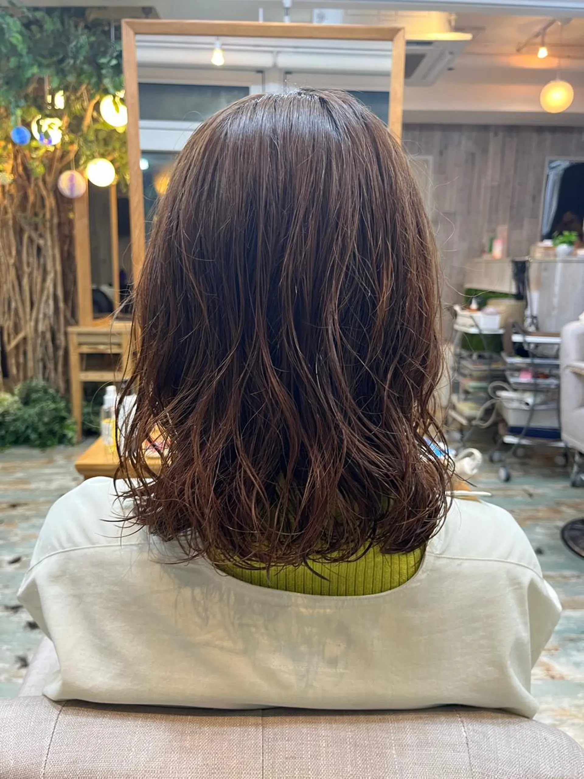 ミディアム パーマ ミディアムパーマ ショートカット 💙hiyoriのヘアスタイル