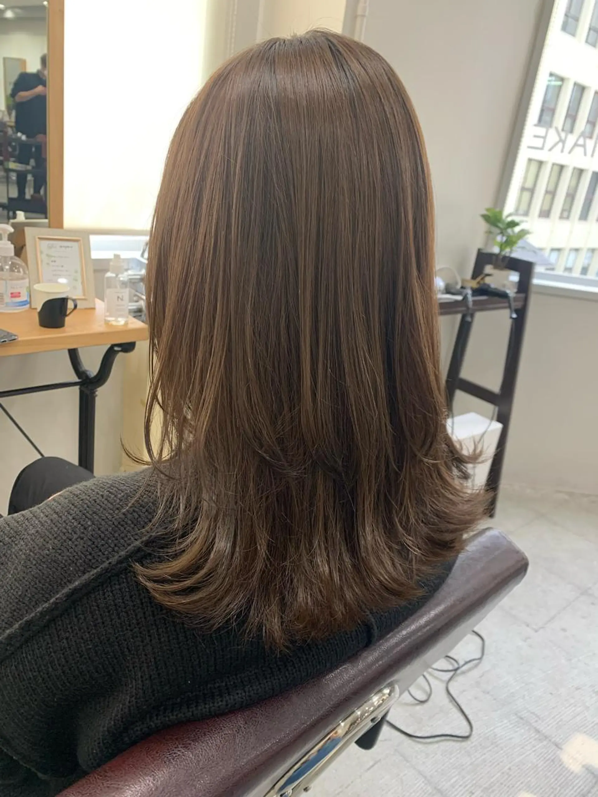 ミディアム レイヤーカット 倉敷サロンドクロエ ꕀ井上恋夢ꕀのヘアスタイル