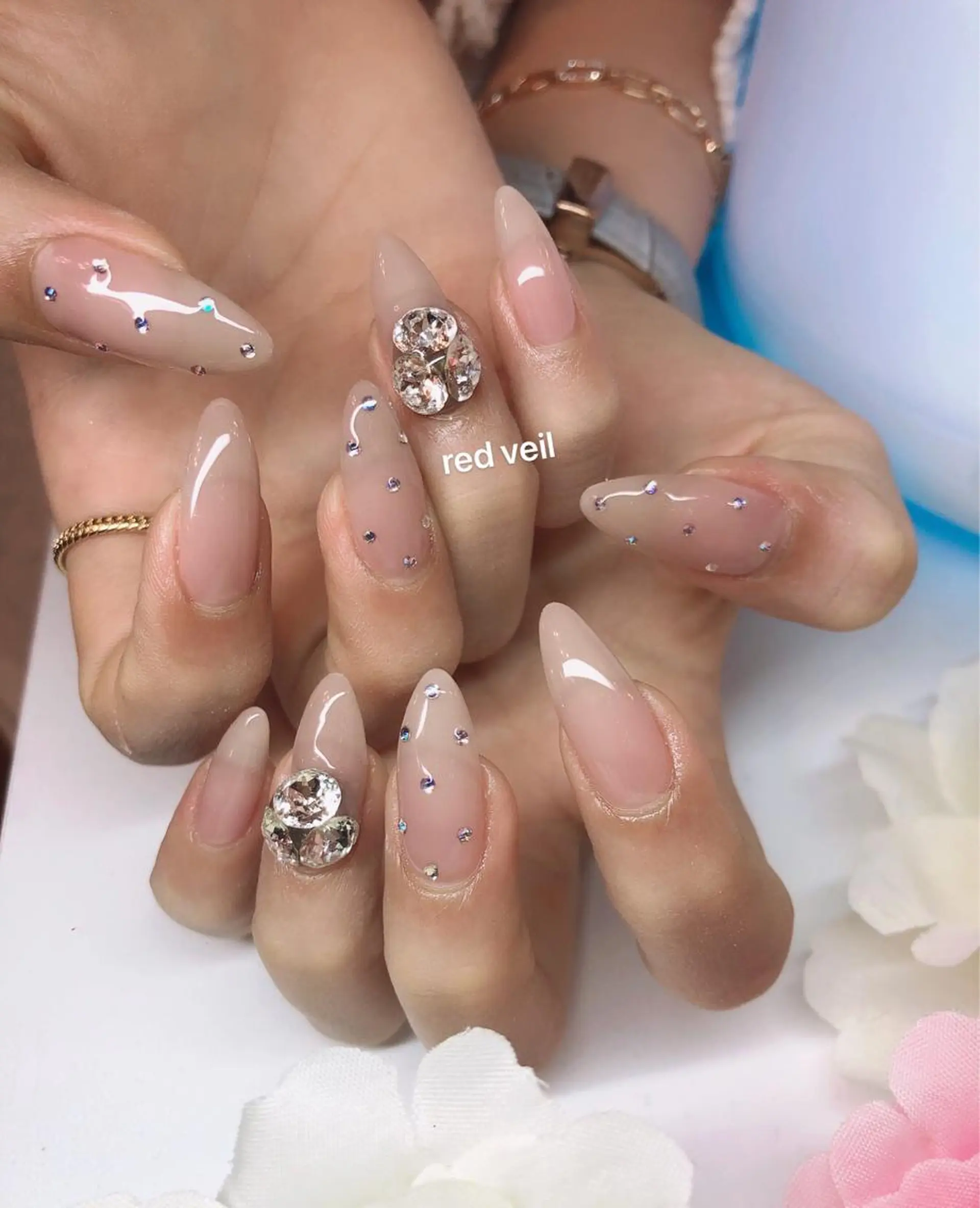 ロング ネイル ジェルネイル ハンドネイル 長さ出し専門 nynaのネイルデザイン