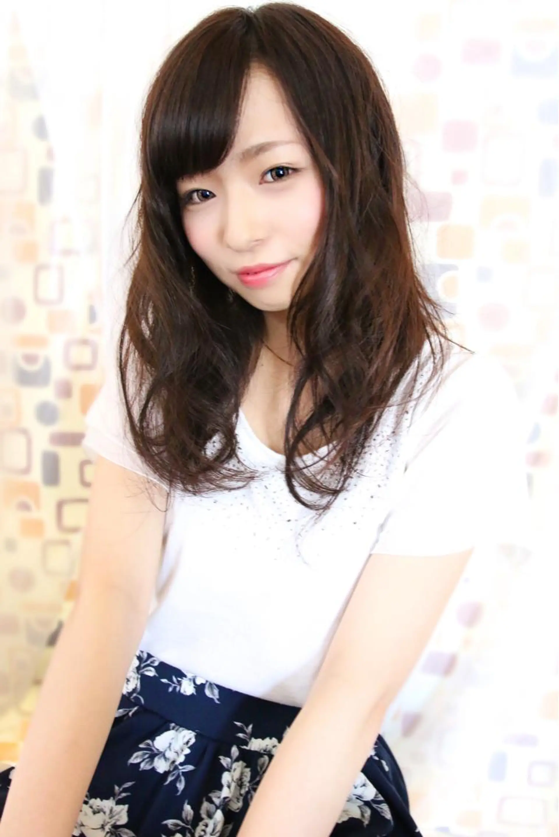 セミロング 中村 海のヘアスタイル