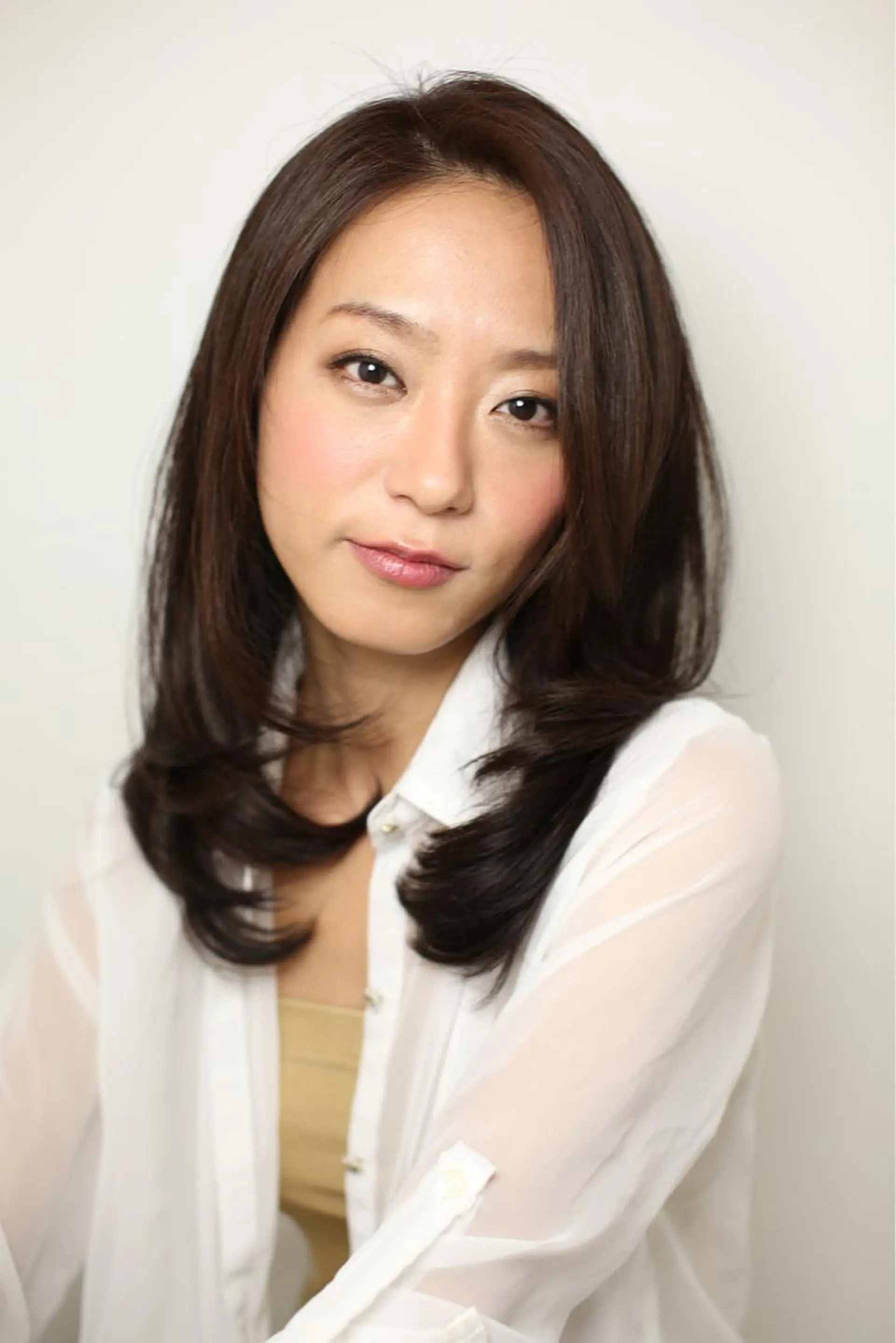 セミロング カット 前井 正人のヘアスタイル