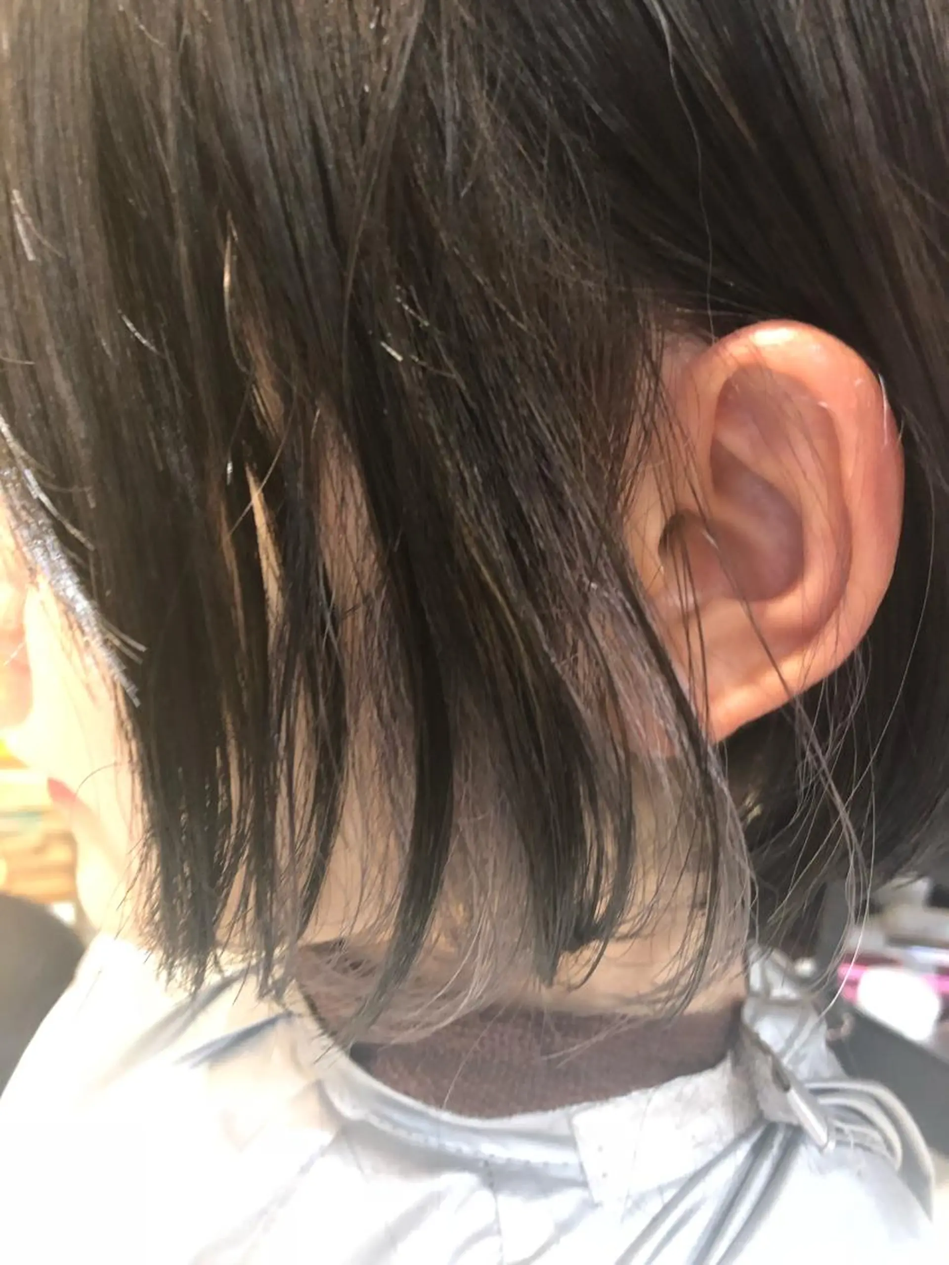 ショート カラー まなべ さくらのヘアスタイル