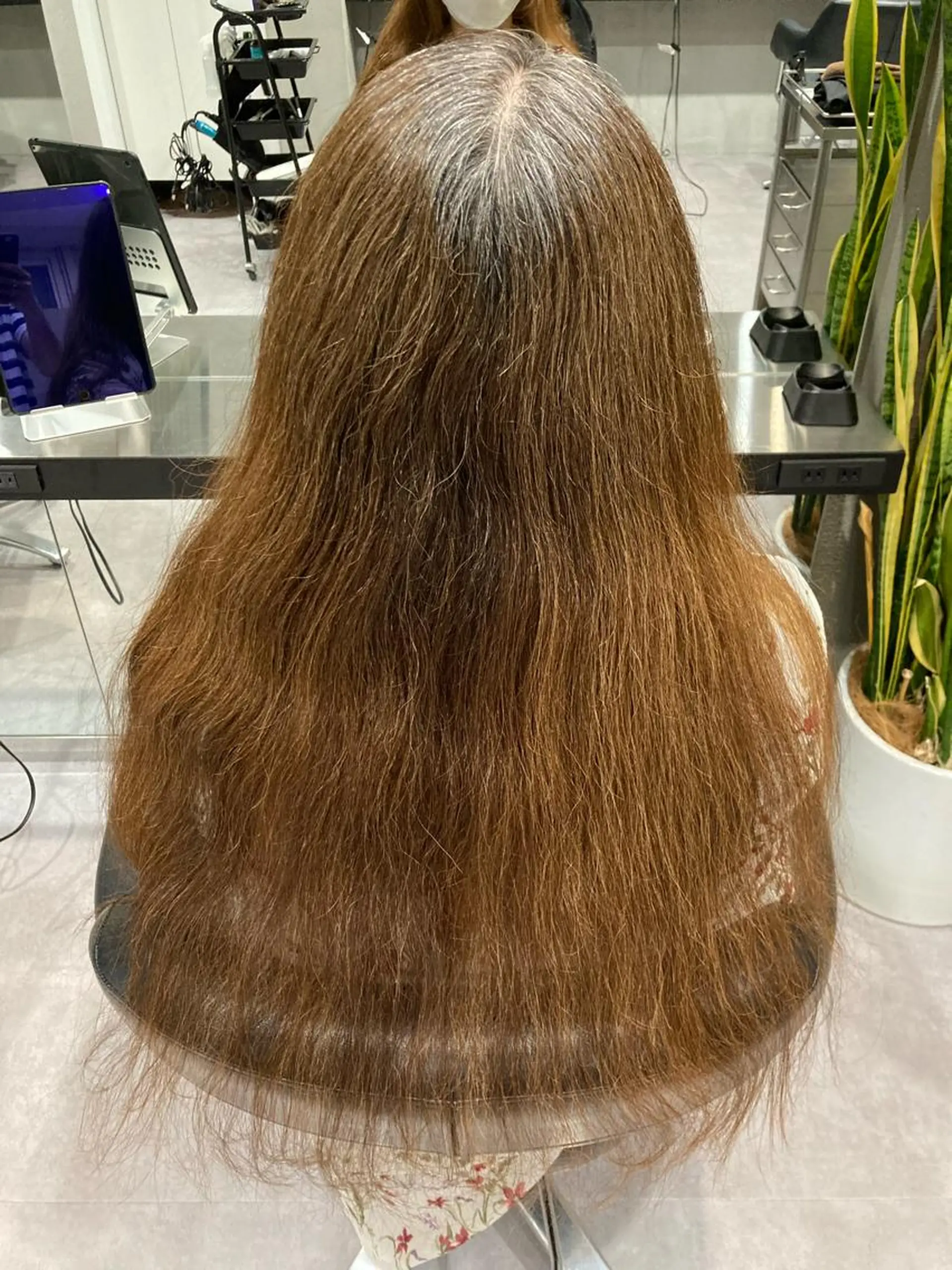 ロング カラー インナーカラー 豊中/メンズ特化 岡田 龍之介のヘアスタイル