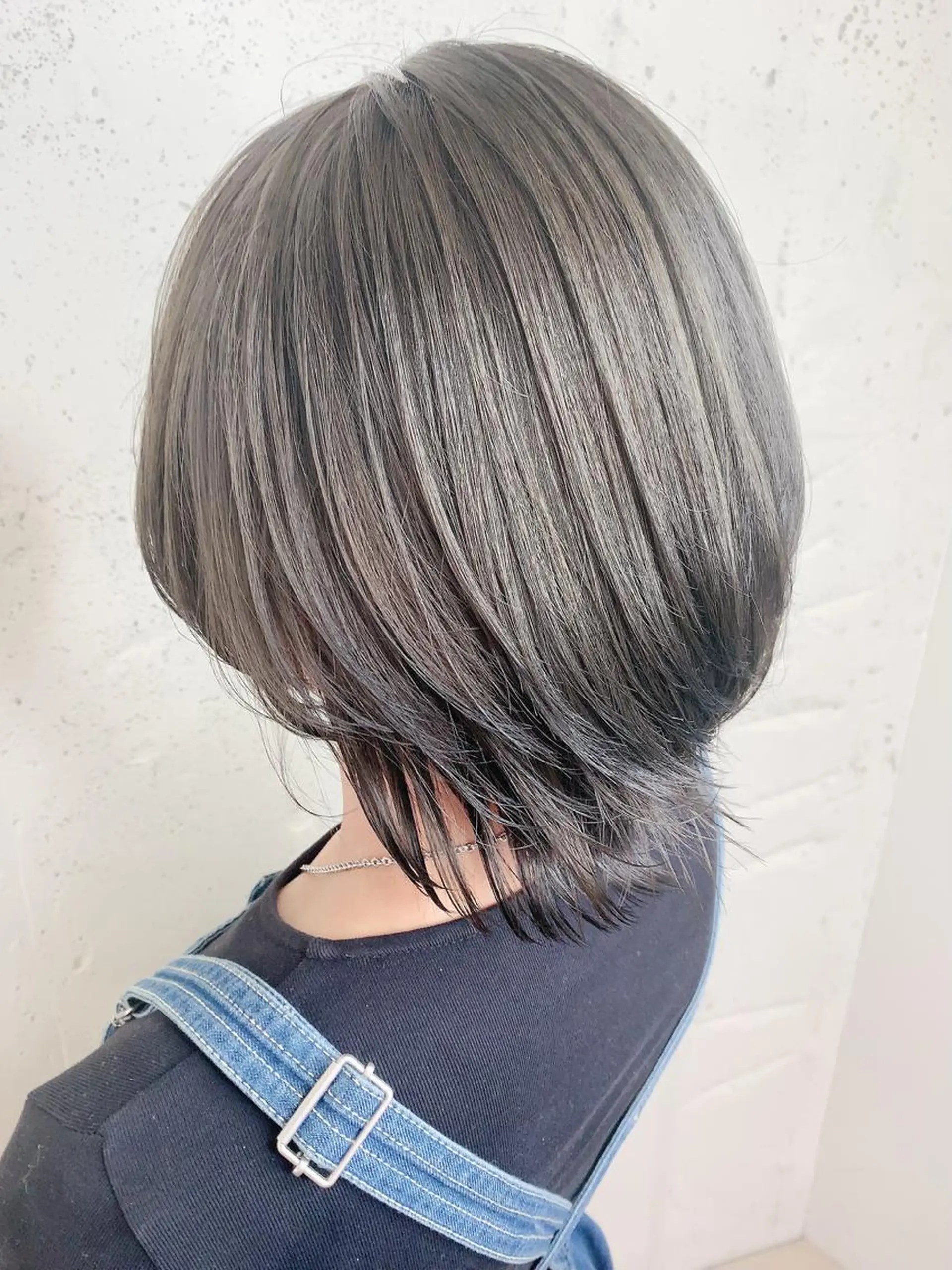 ショート カラー カット ヘアカラー 透明感ハイトーン🦄 キラ🌈のヘアスタイル