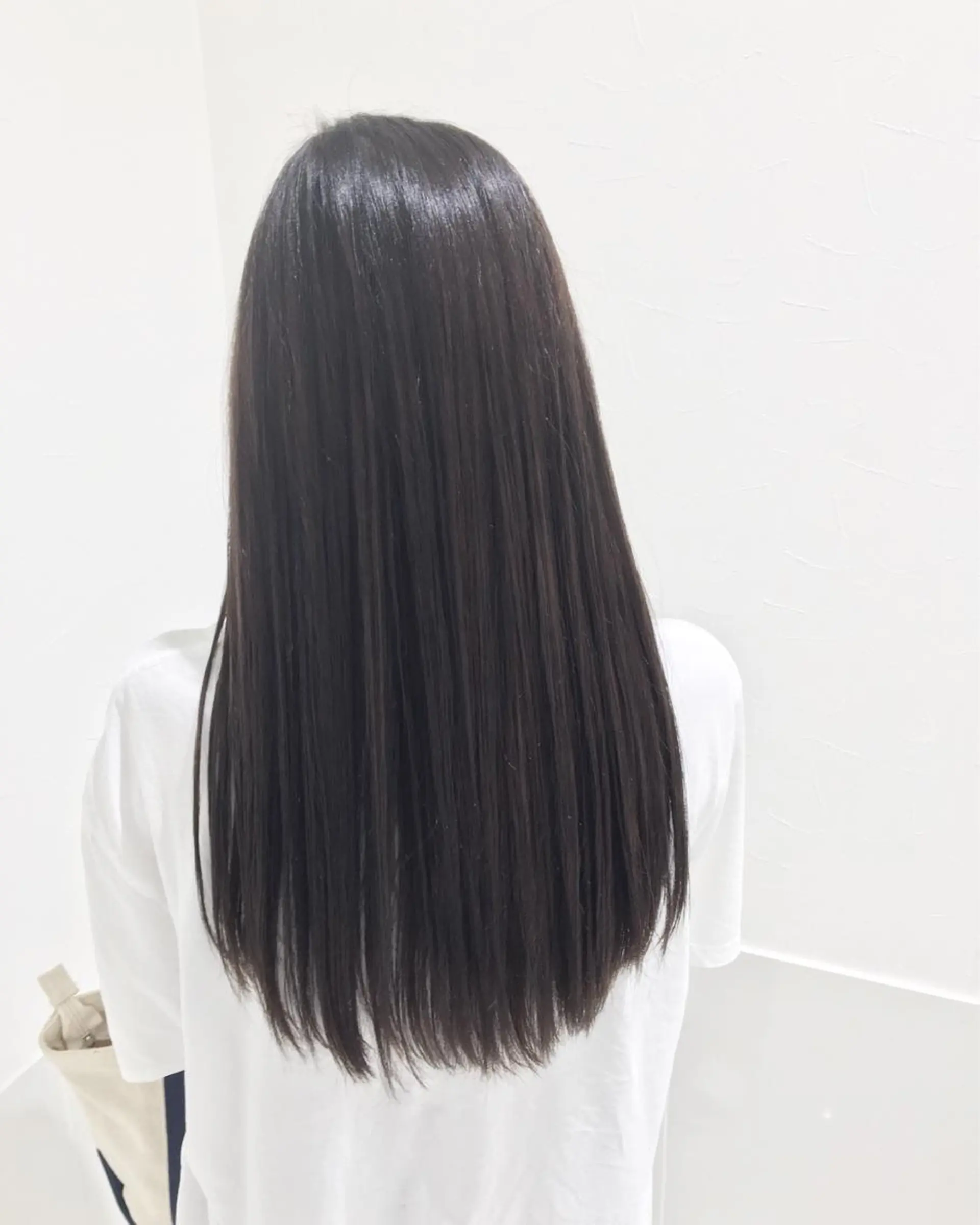 セミロング カラー カット ヘアカラー トリートメント MERu/高橋裕之 /レイヤー/艶カラーのヘアスタイル