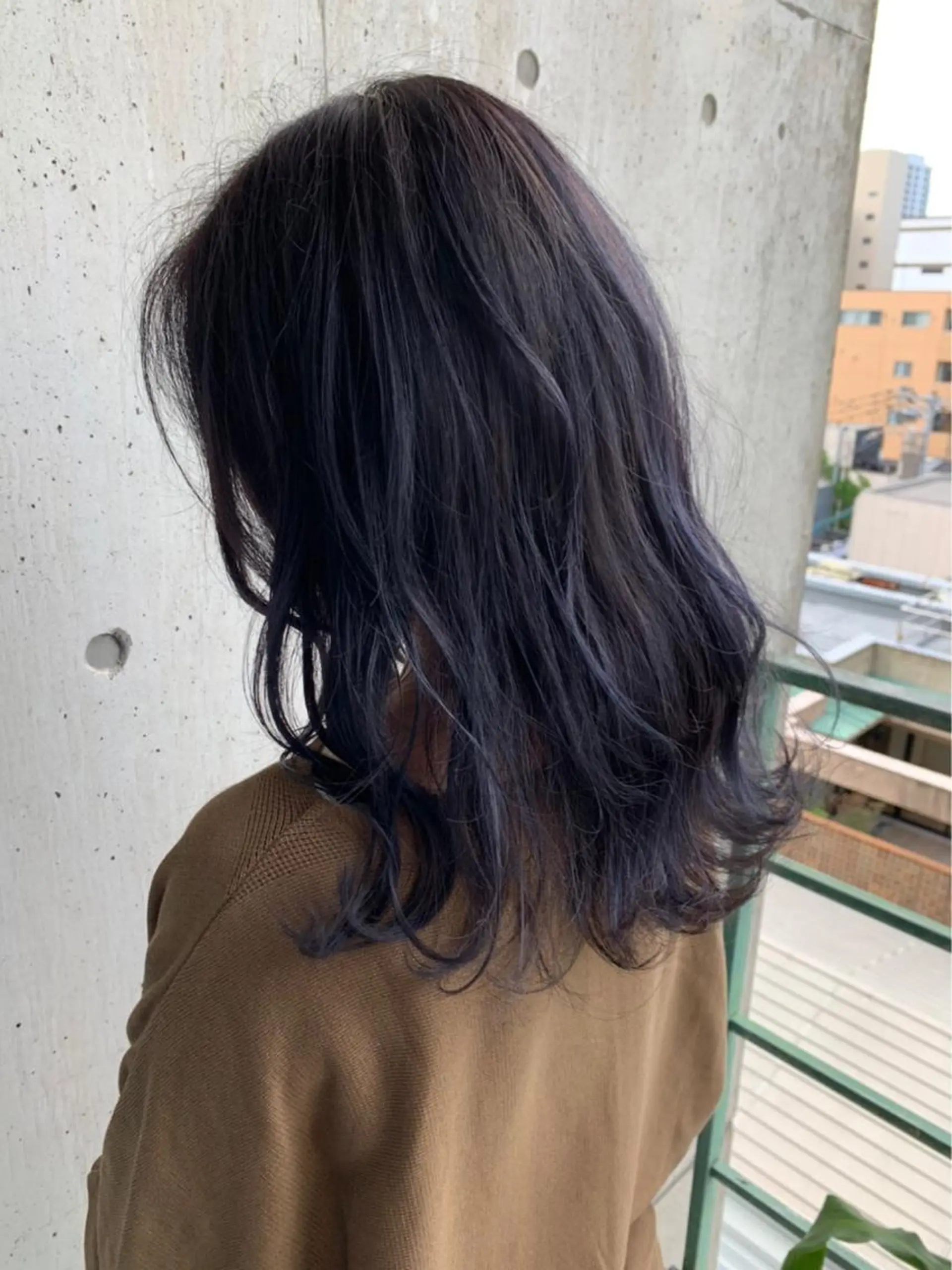セミロング カラー カット ヘアカラー 宮本 円のヘアスタイル