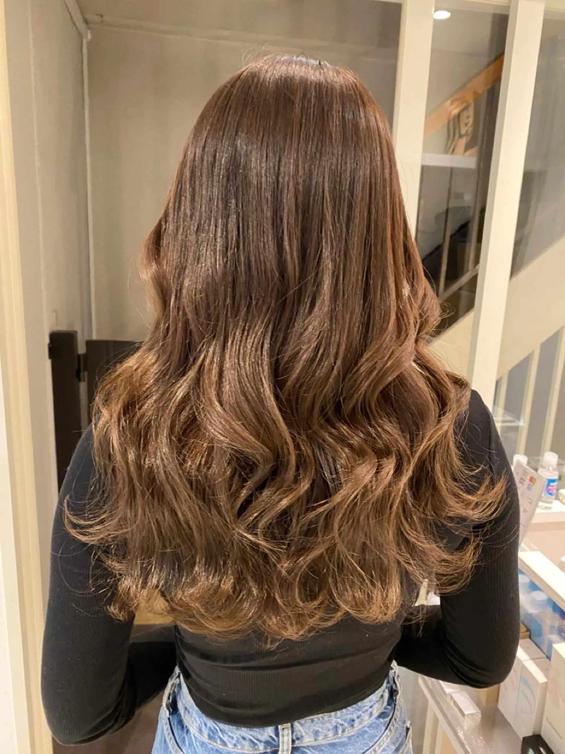 セミロング カラー 🌈評価No.1🌈 艶髪カラー❌エクステのヘアスタイル