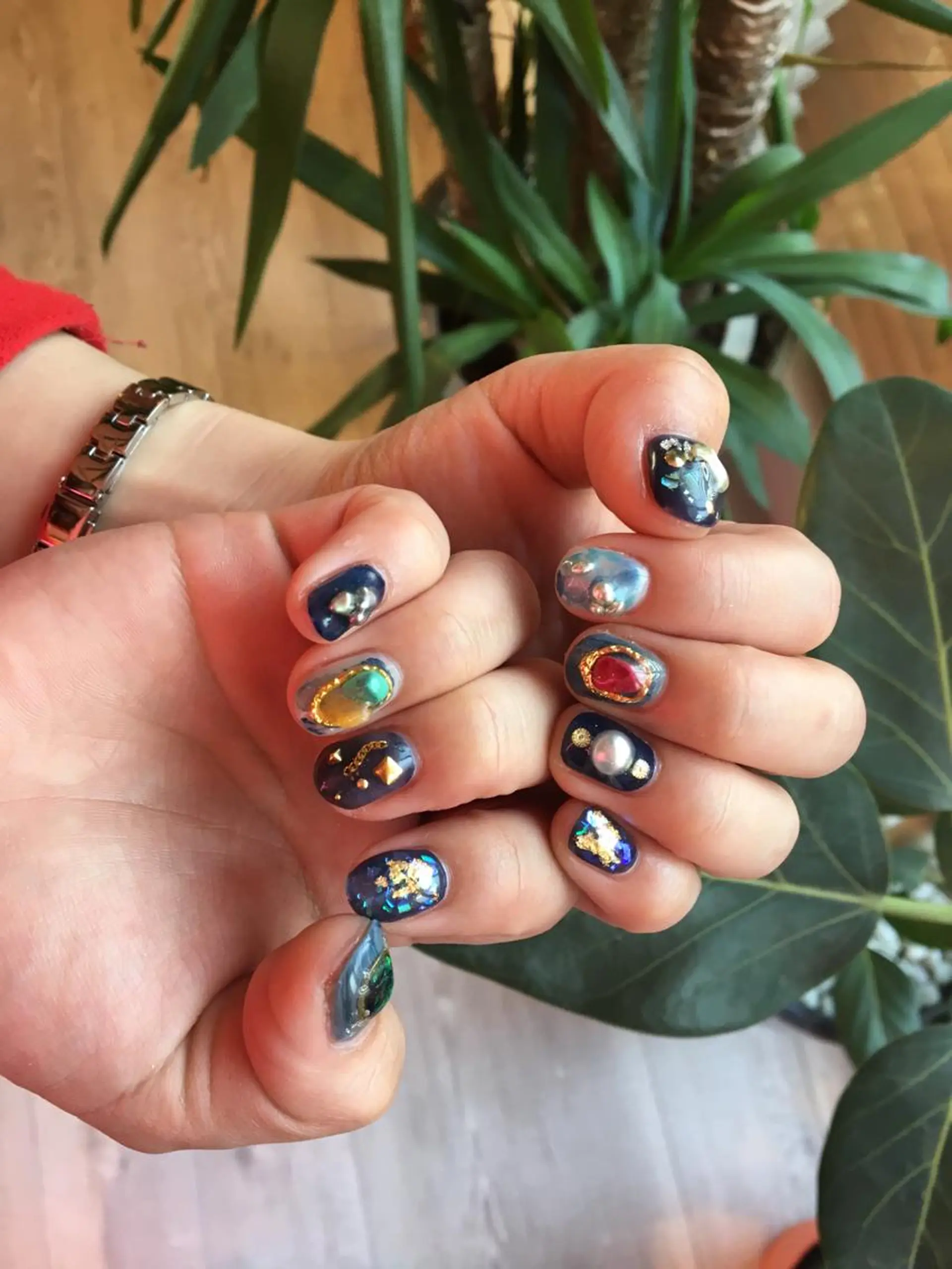 ネイル ハンドネイル revia所属・ERI Nailistのネイルデザイン