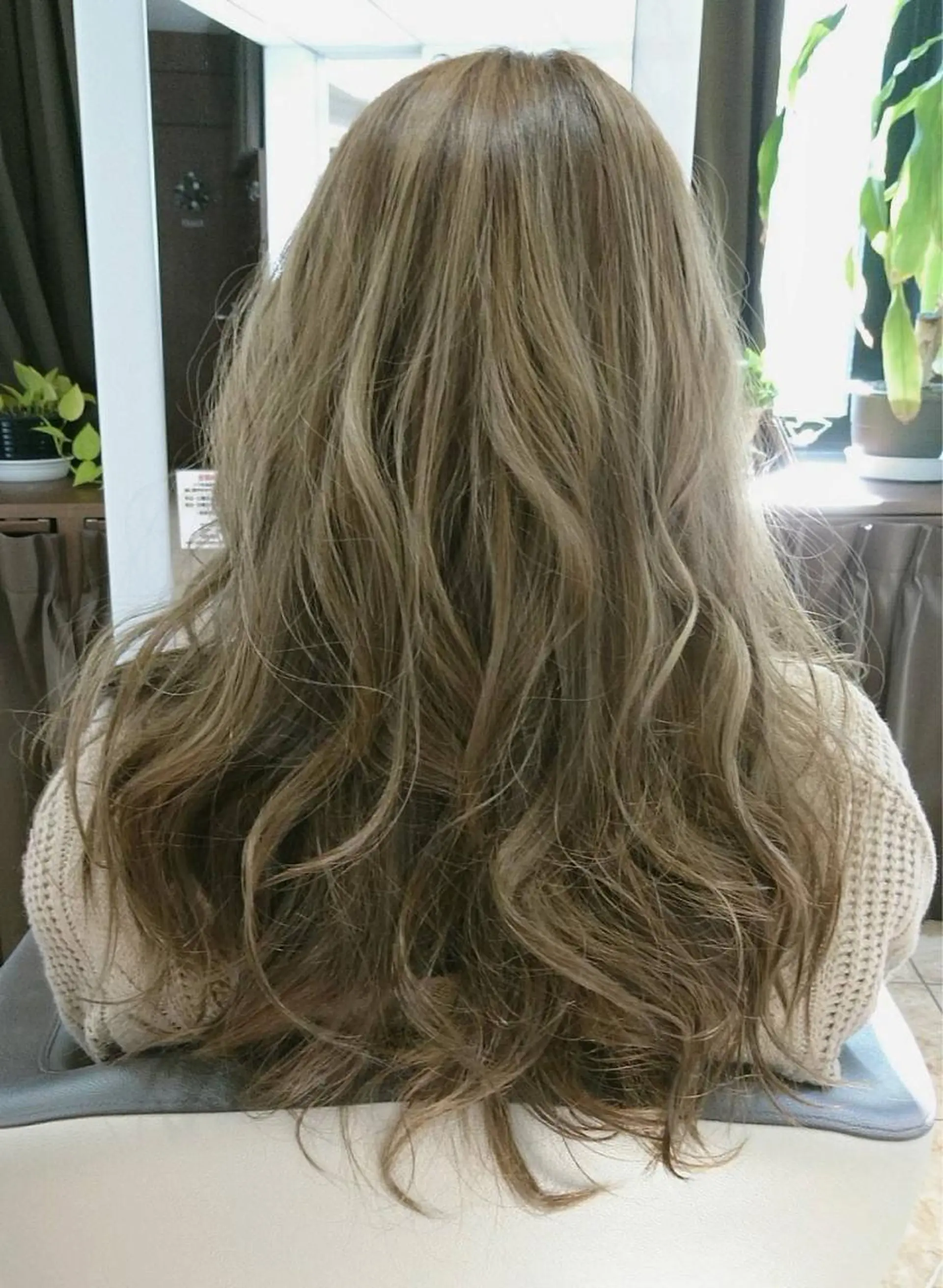 セミロング カラー アッシュ 森島 雅之のヘアスタイル