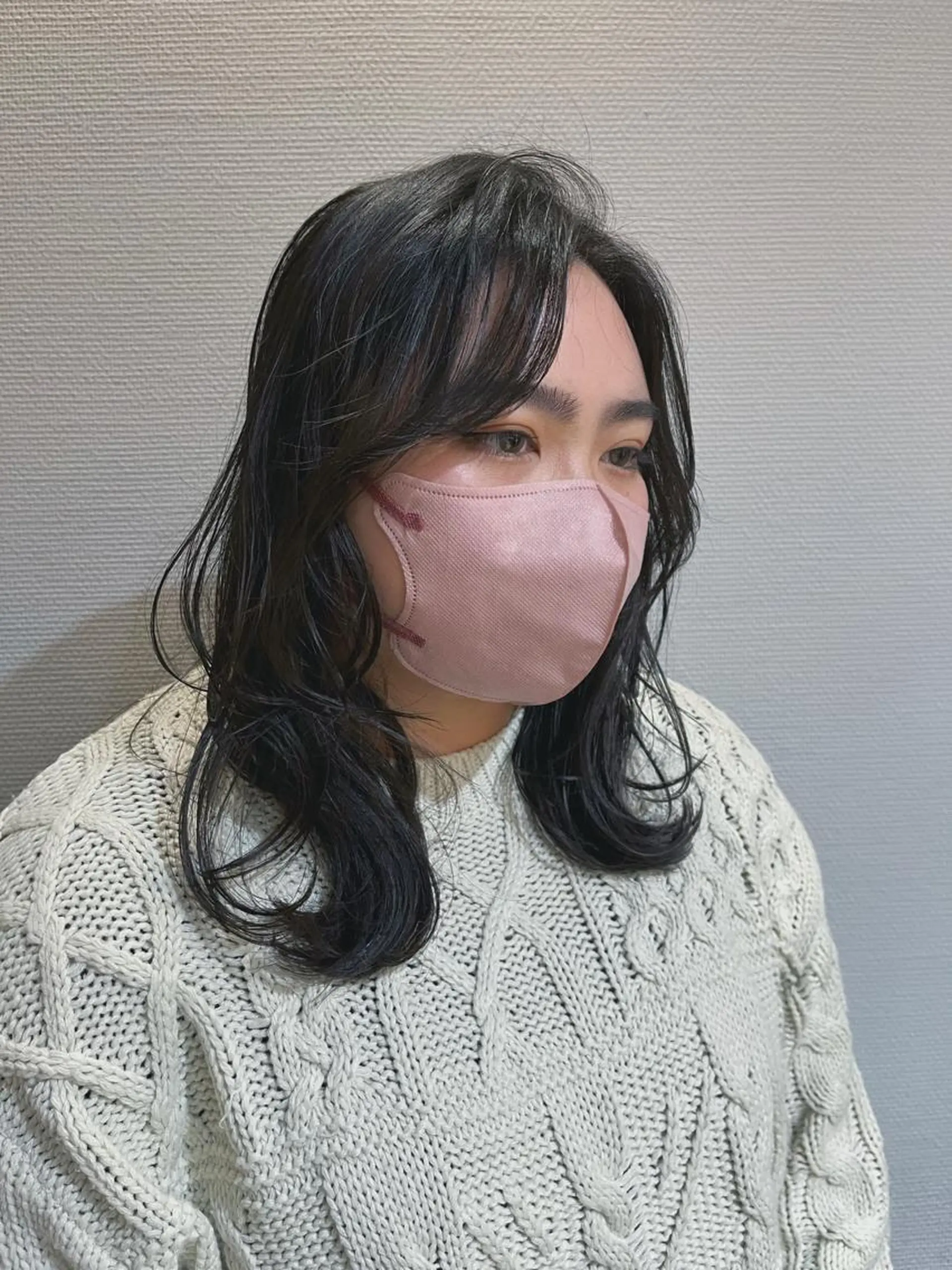 ミディアム レイヤーカット かわい りほのヘアスタイル