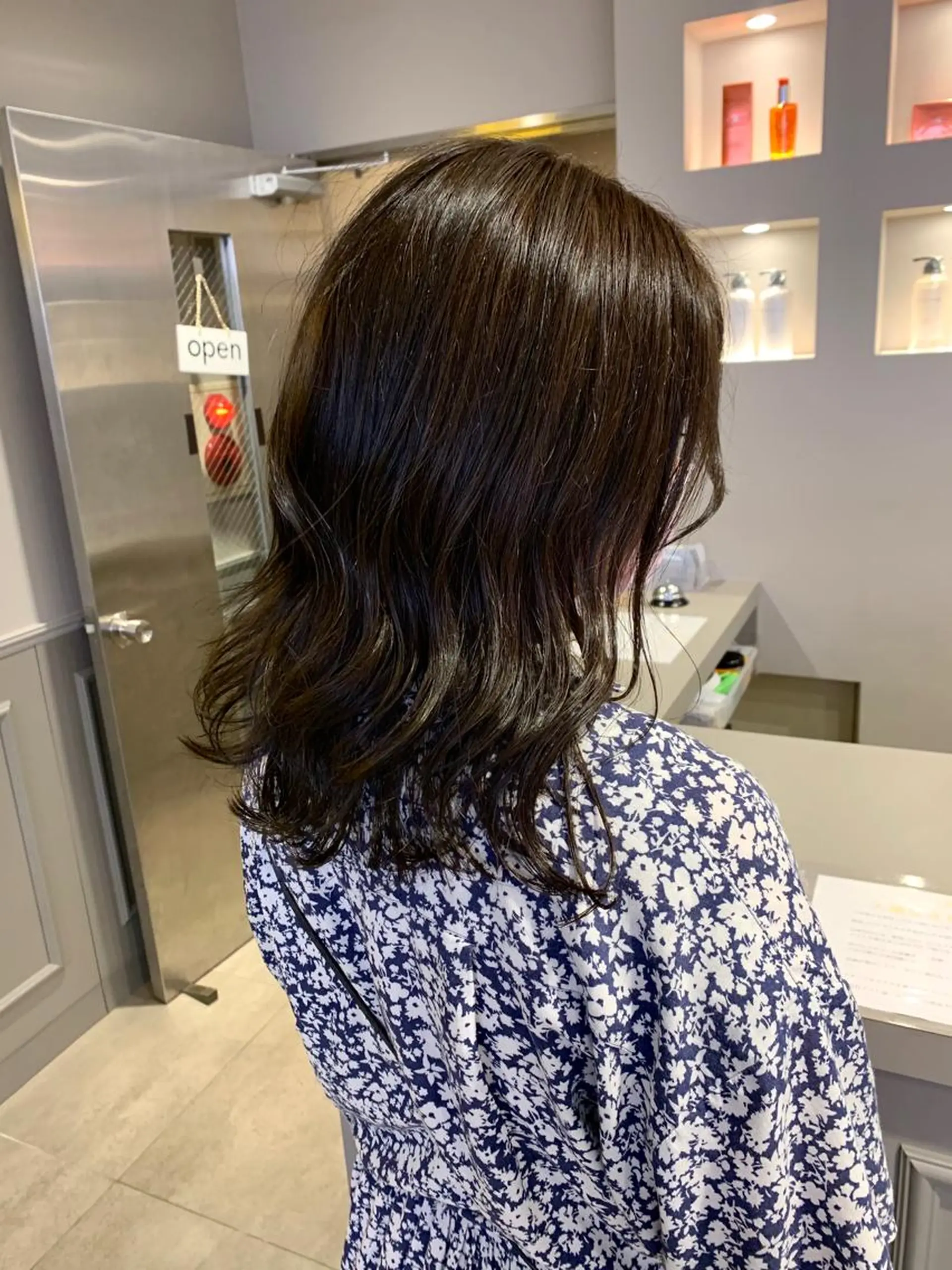 ミディアム 【美容室が苦手な方 専問美容室】MIHOのヘアスタイル