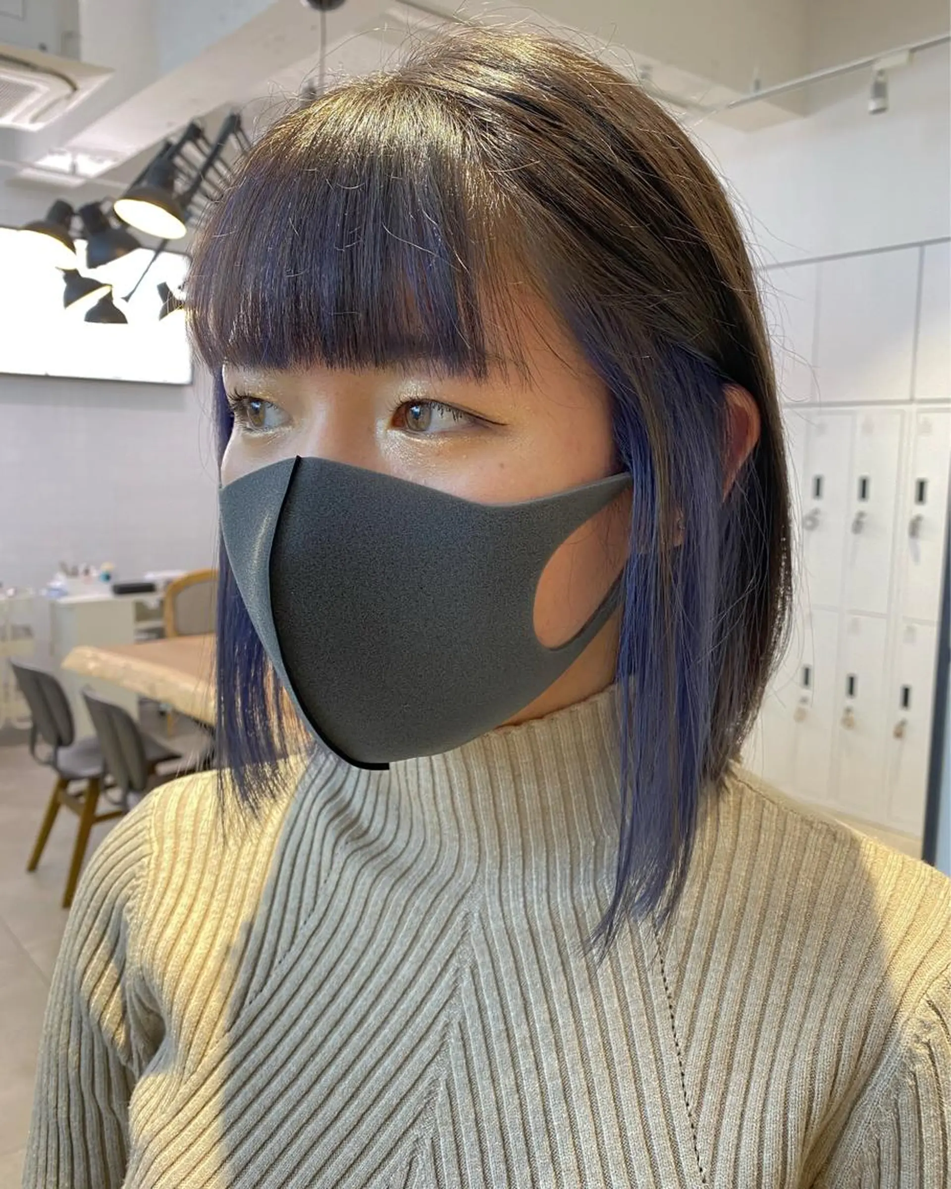 ミディアム カラー インナーカラー ネイビーカラー ワンカールで盛れる レイヤー🎀Macoのヘアスタイル