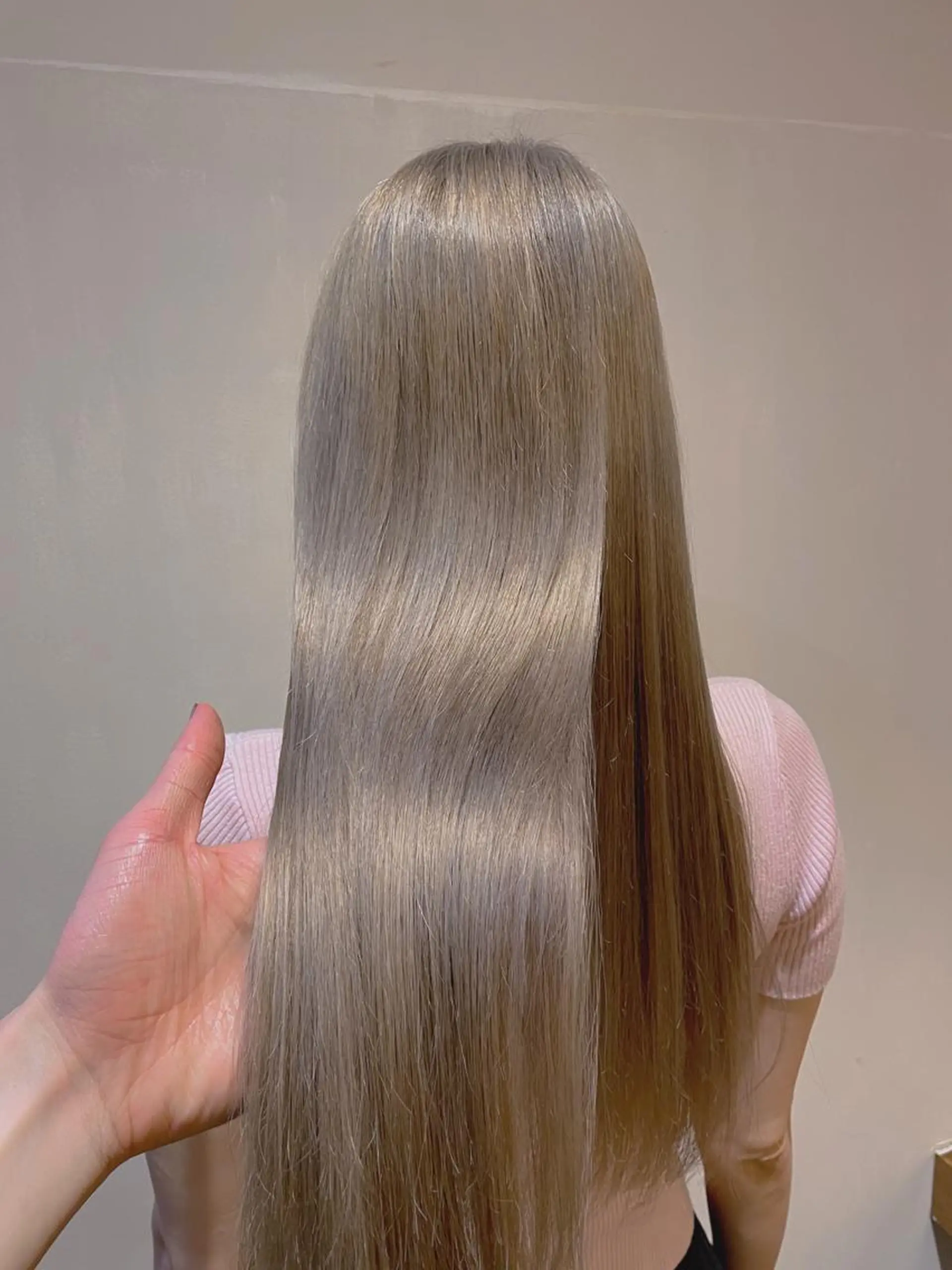 カラー ダブルカラー グレージュ 川上拓真 ✂︎学芸大学のヘアスタイル