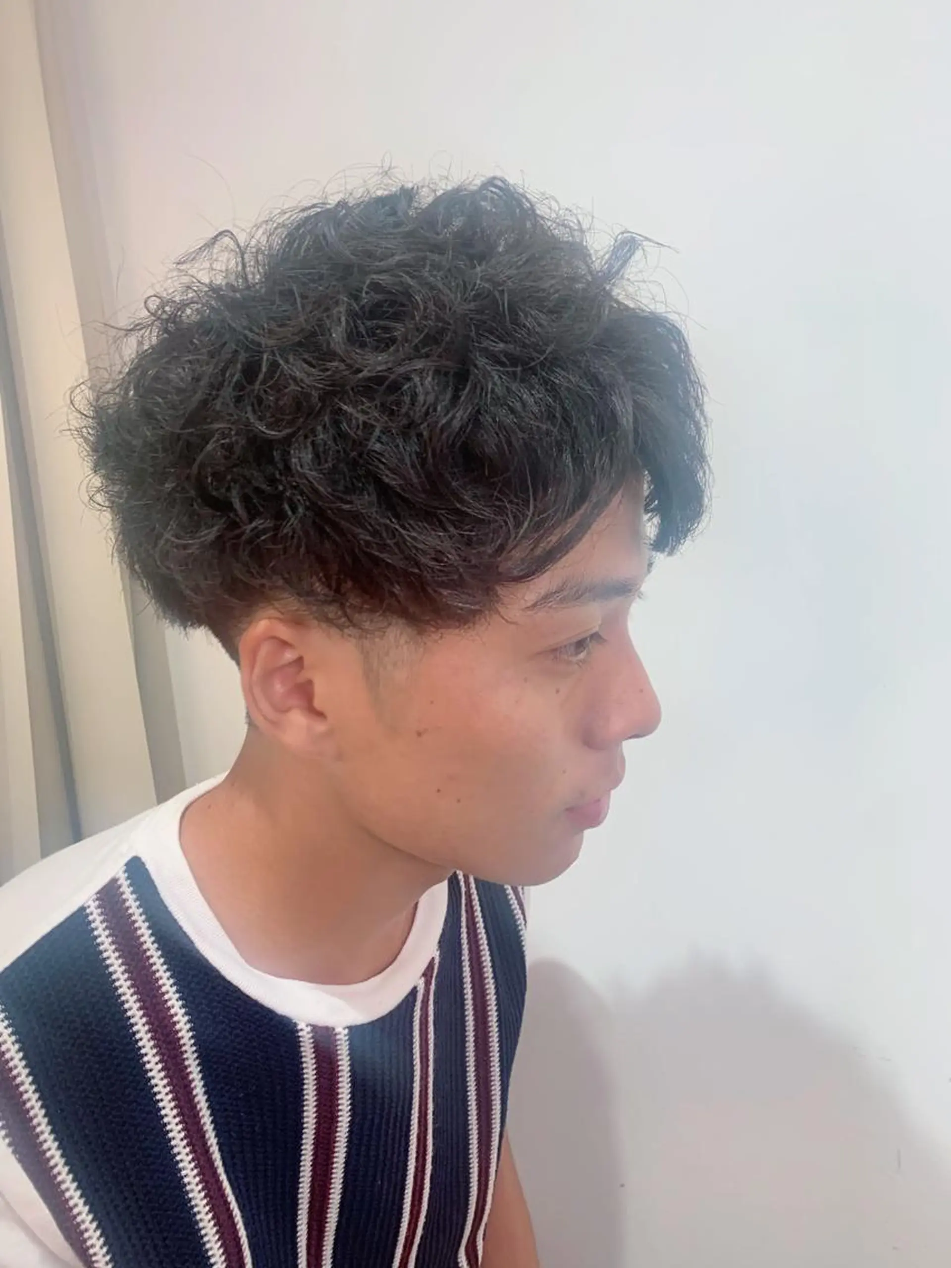 パーマ メンズ イズミ ナナコのヘアスタイル