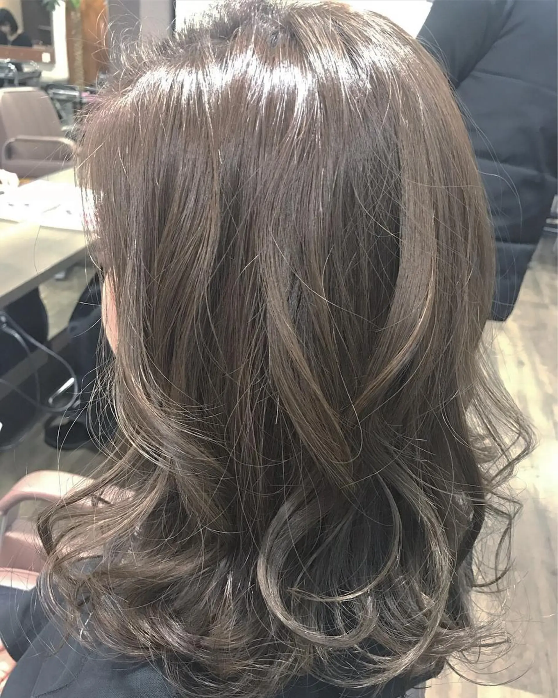 セミロング カラー pep natsumiのヘアスタイル