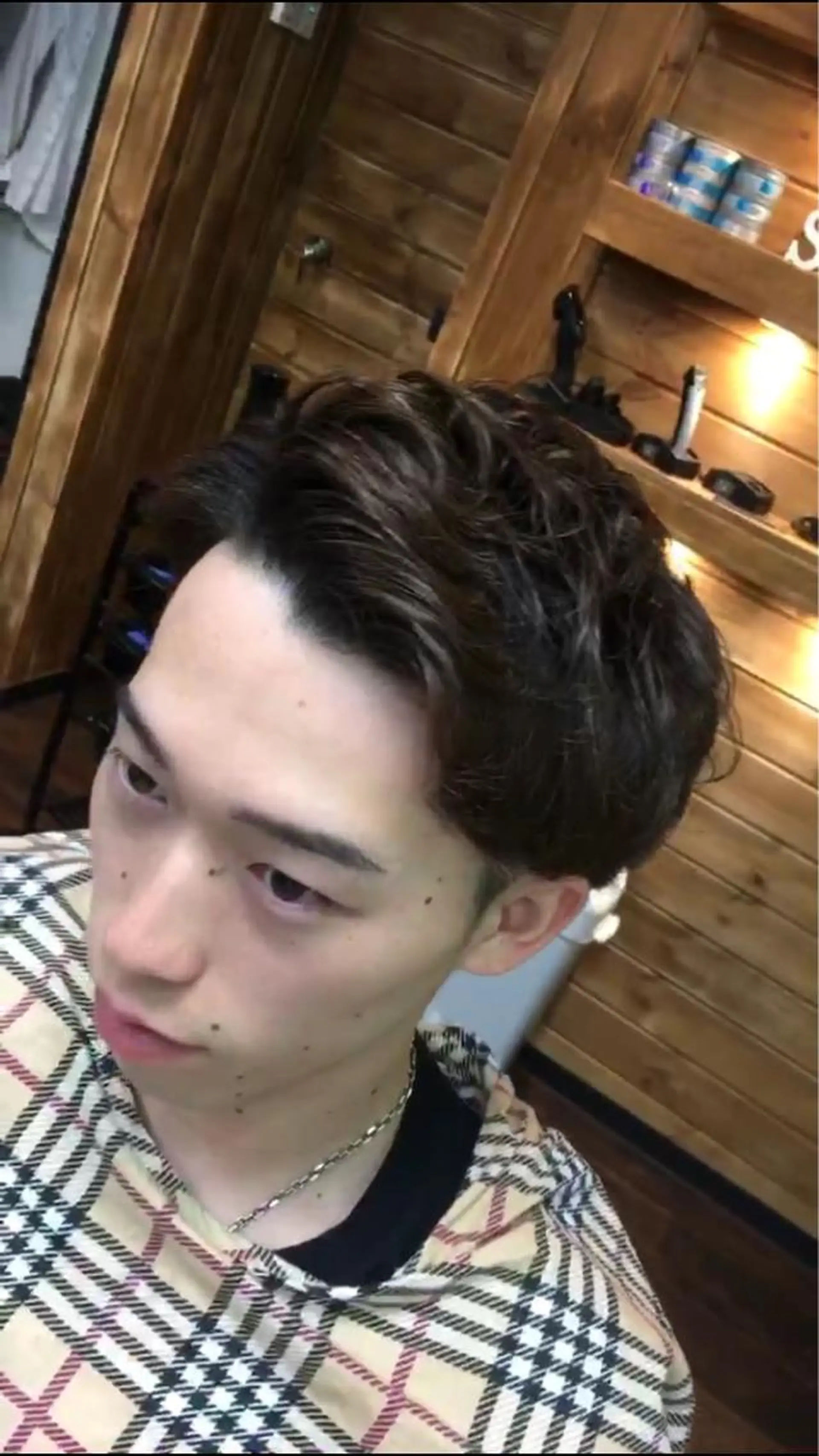 ショート パーマ メンズ 佐藤 優也のヘアスタイル