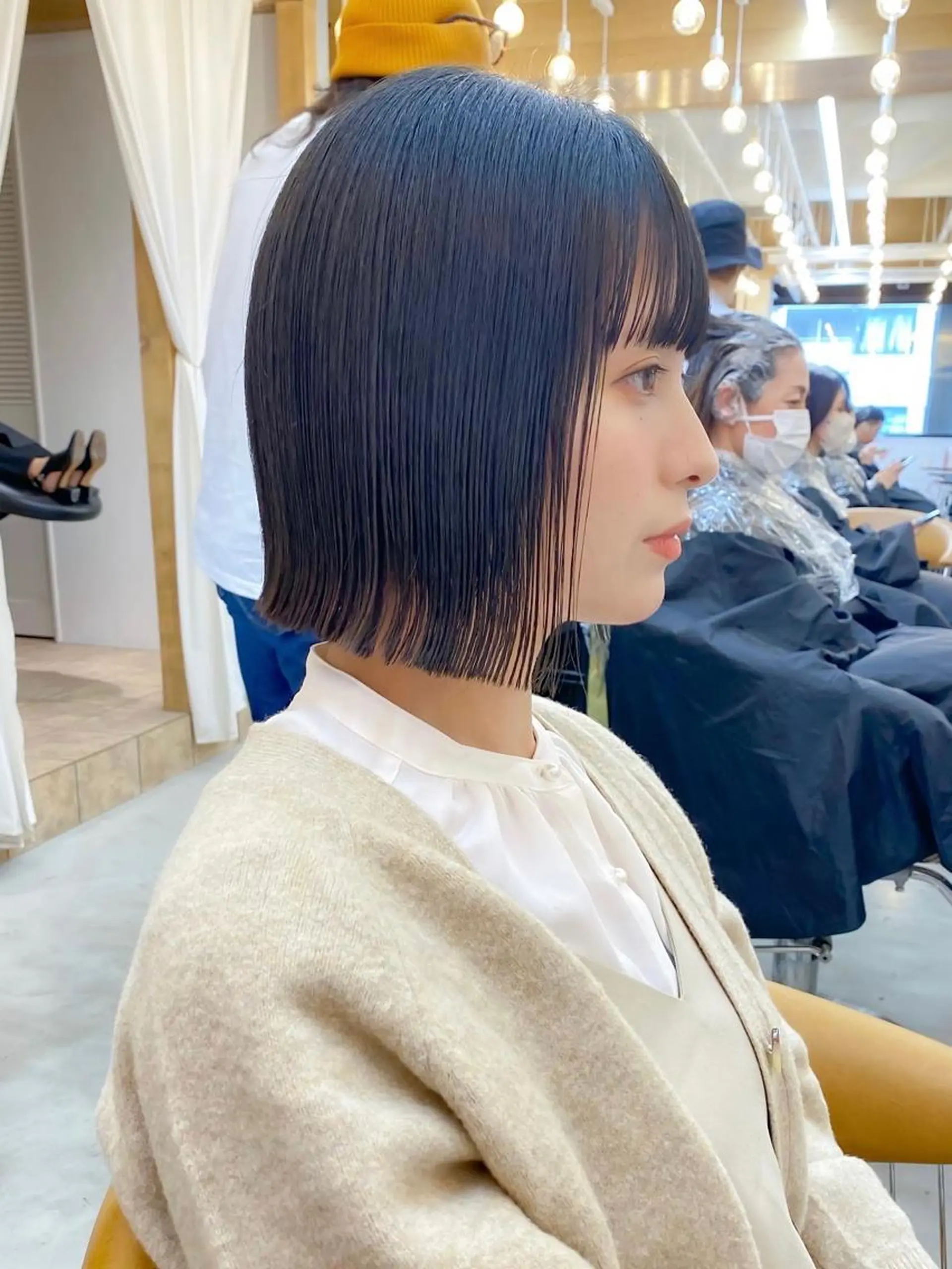 ミディアム カラー 切りっぱなしボブ ボブ ♥️ボブ韓国風ヘア ♥️久保田夢美のヘアスタイル