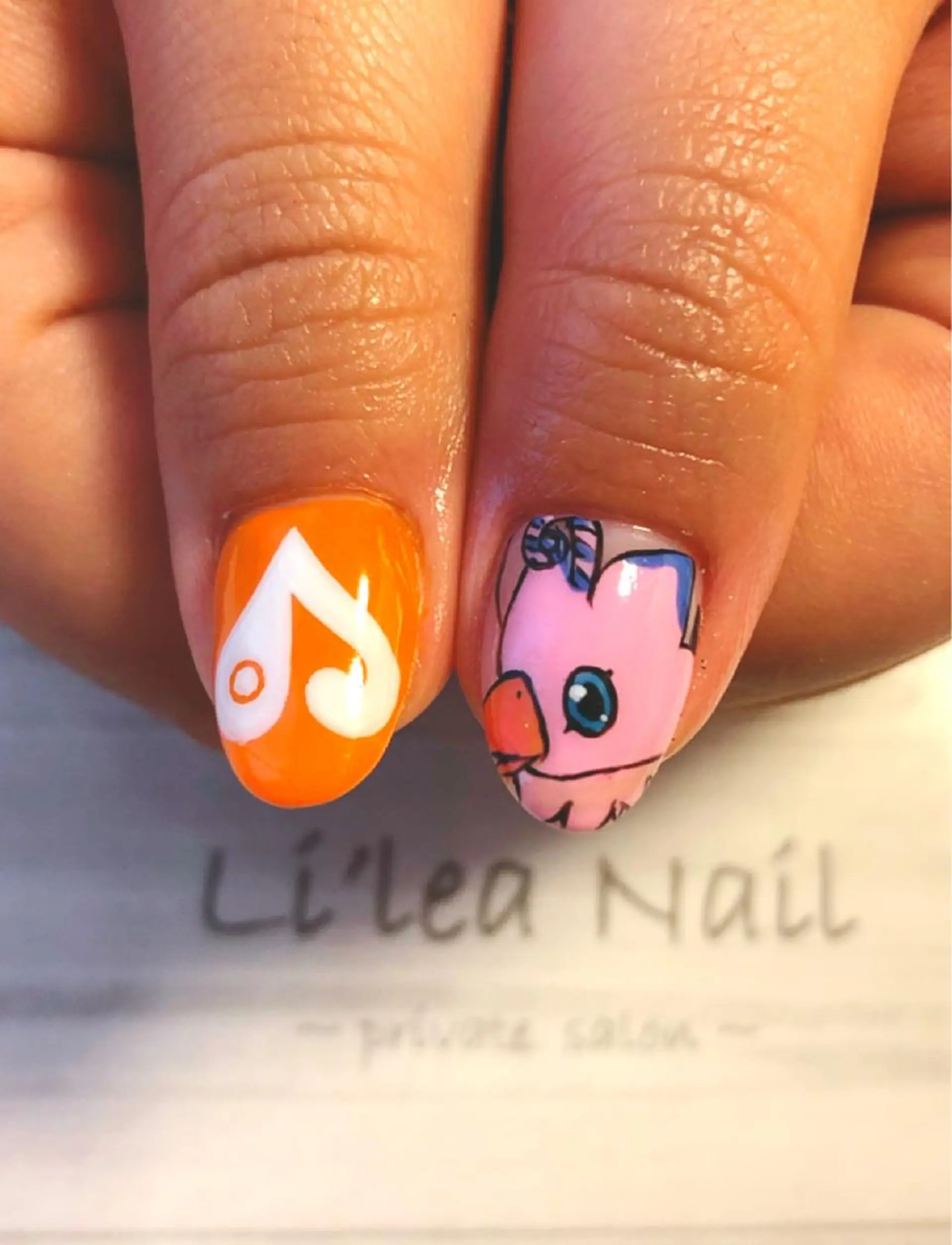 ネイル Li'leaNail AINAのネイルデザイン