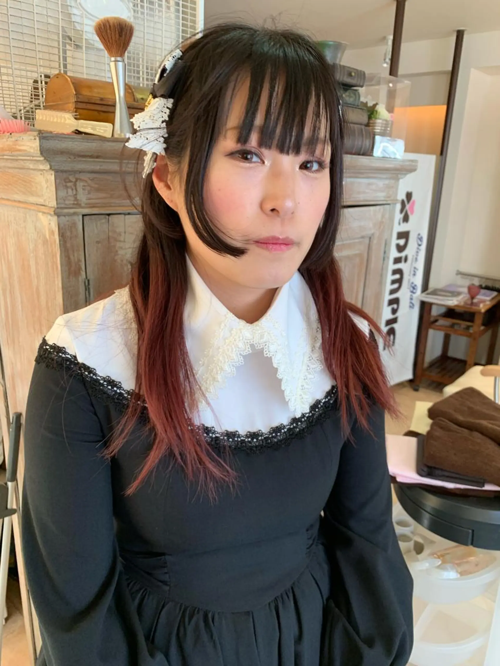 セミロング カラー nishimura makotoのヘアスタイル