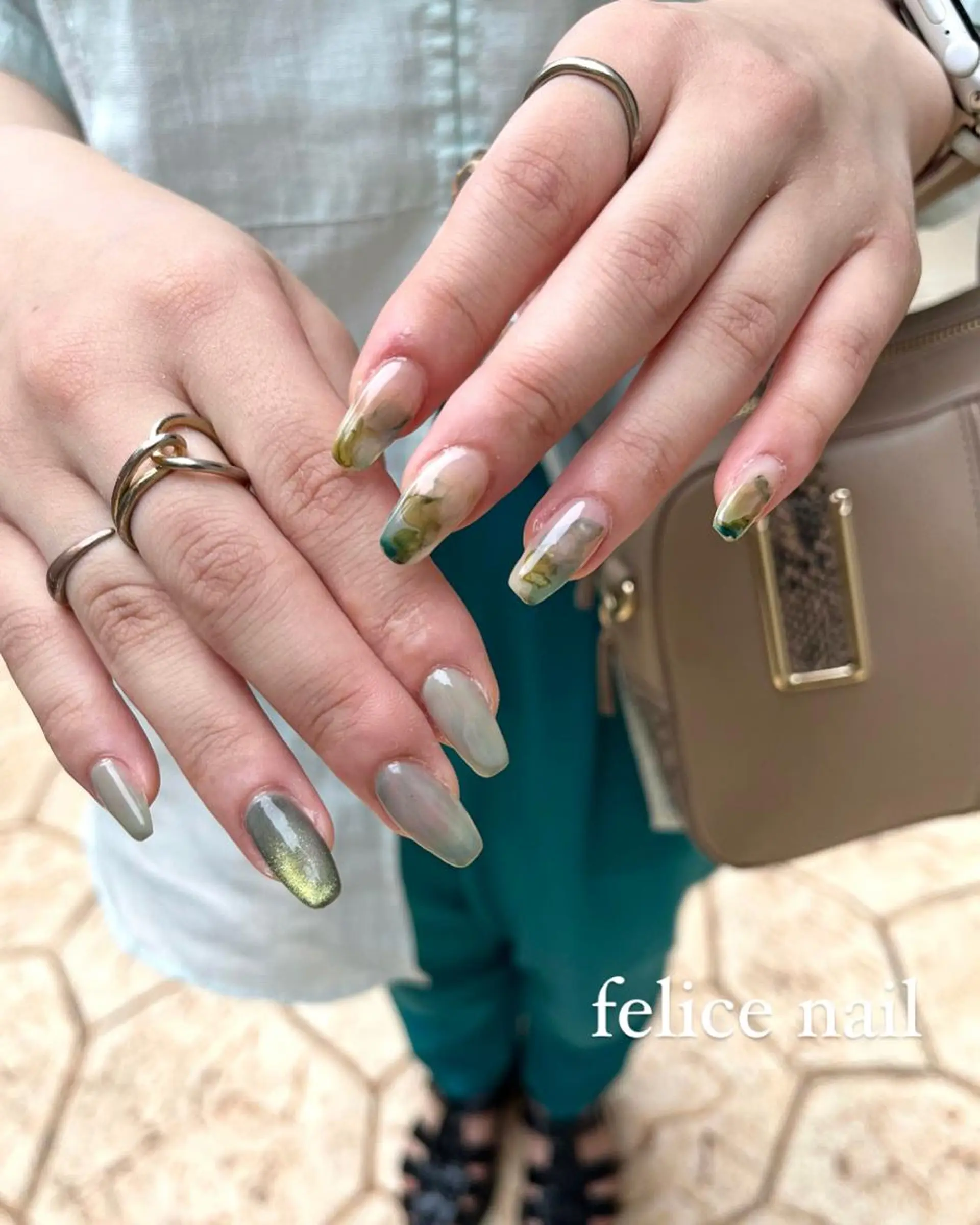 ネイル ジェルネイル マグネットネイル ニュアンスネイル オフィスネイル パラジェル felice nailのネイルデザイン