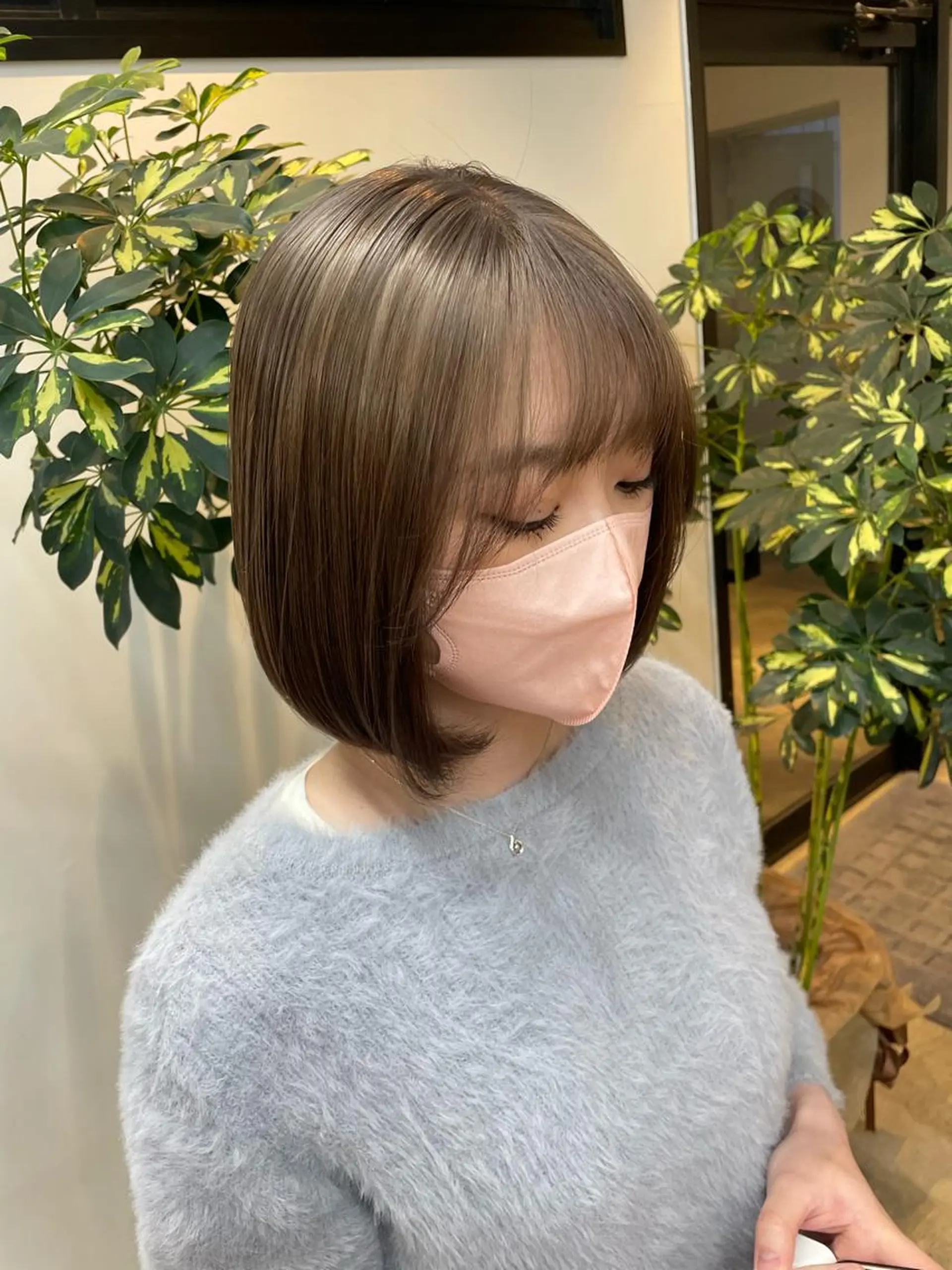 ミディアム カラー yuika .のヘアスタイル