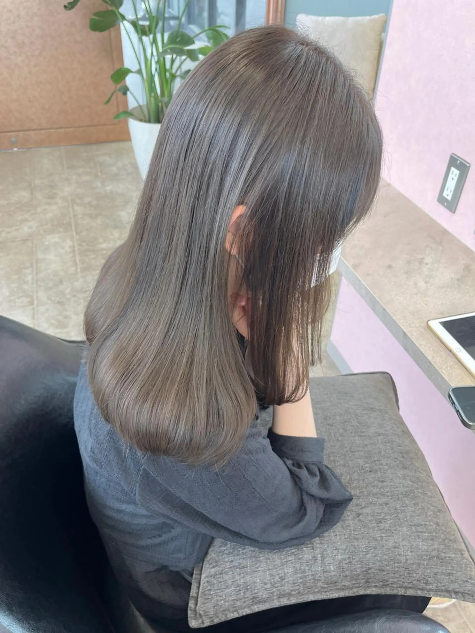 セミロング ヘアカラー 【 MATTY 】 ryoのヘアスタイル