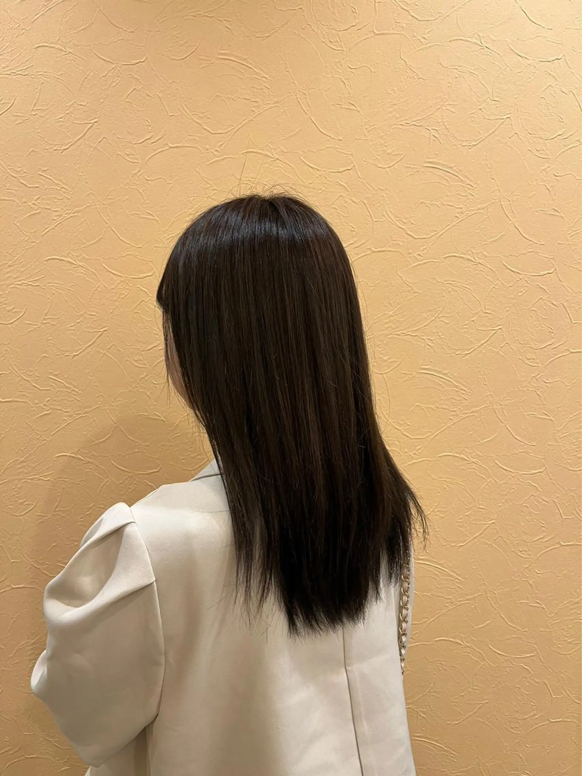 セミロング カラー バレイヤージュ ブリーチ ケアブリーチ 透明感カラー デザインカラー 【史上最高】口コミ No.1/ナツキのヘアスタイル