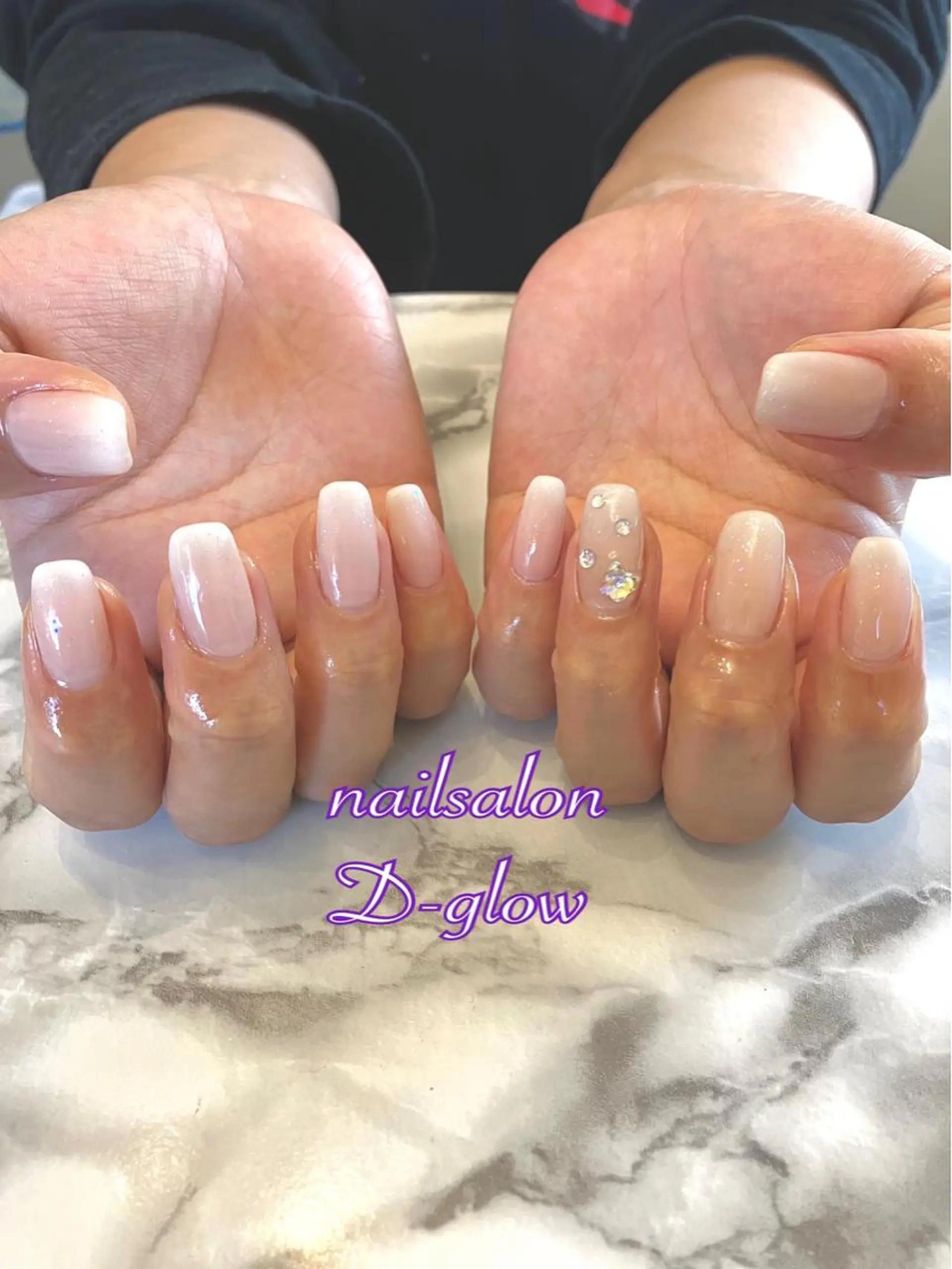 ネイル ハンドネイル ネイルサロン D-glowのネイルデザイン