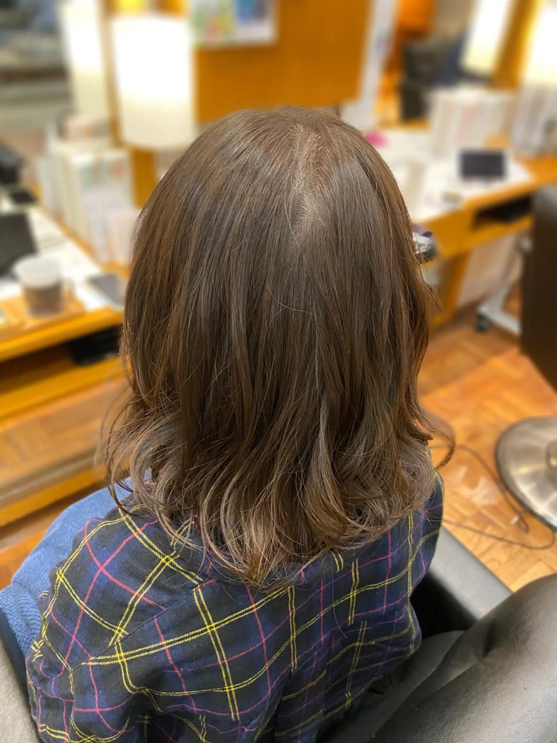 ミディアム カラー ヘアアレンジ ブリーチ グレージュ イルミナカラー ブリーチなしカラー 高橋胡桃🪽 ディレクターのヘアスタイル