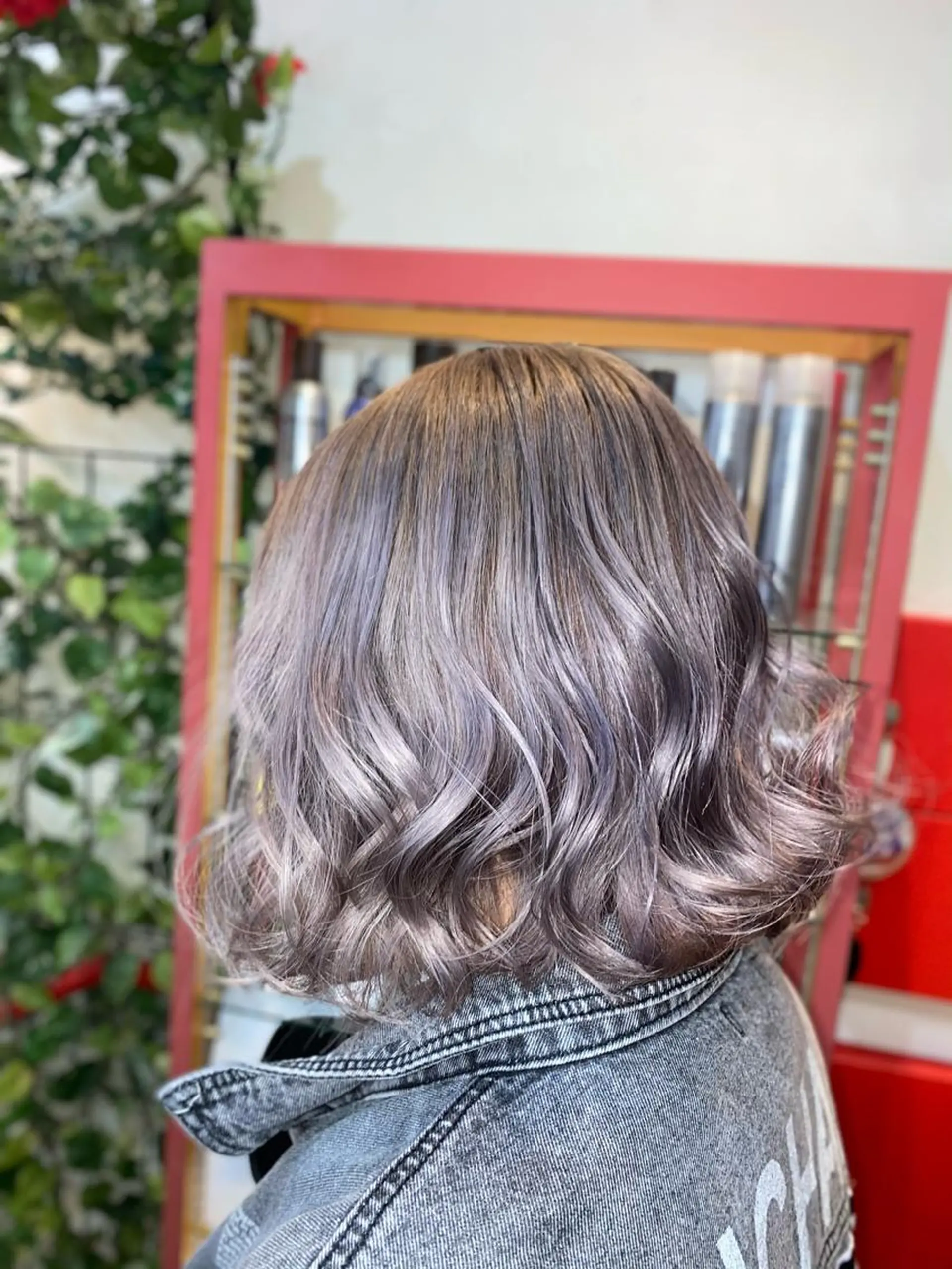 ミディアム ヘアカラー ゆぴ☾‪/推しカラー /ハイトーンのヘアスタイル