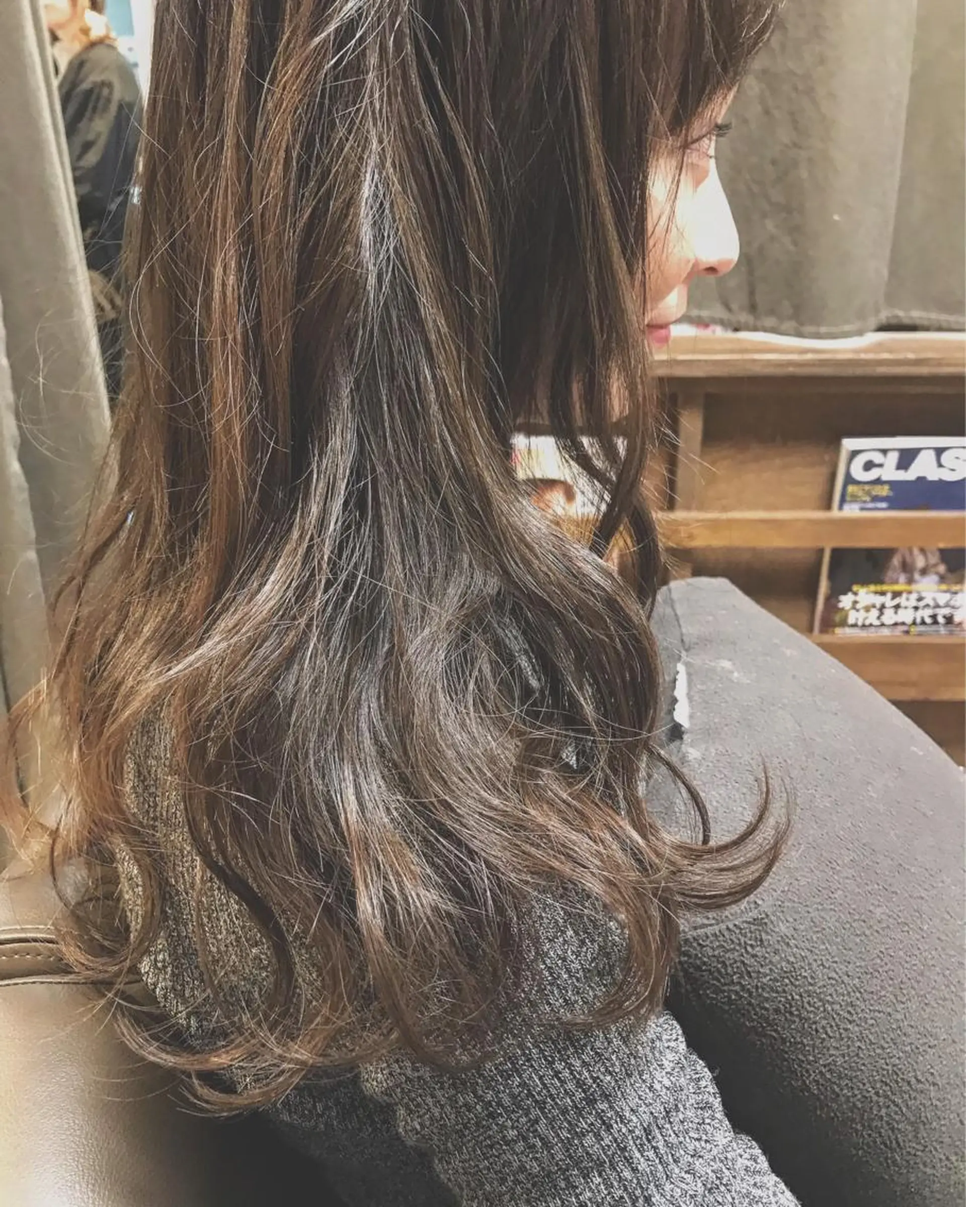 セミロング カラー BRICK所属・［BRICK］Yui ナチュラル系の極みのヘアスタイル