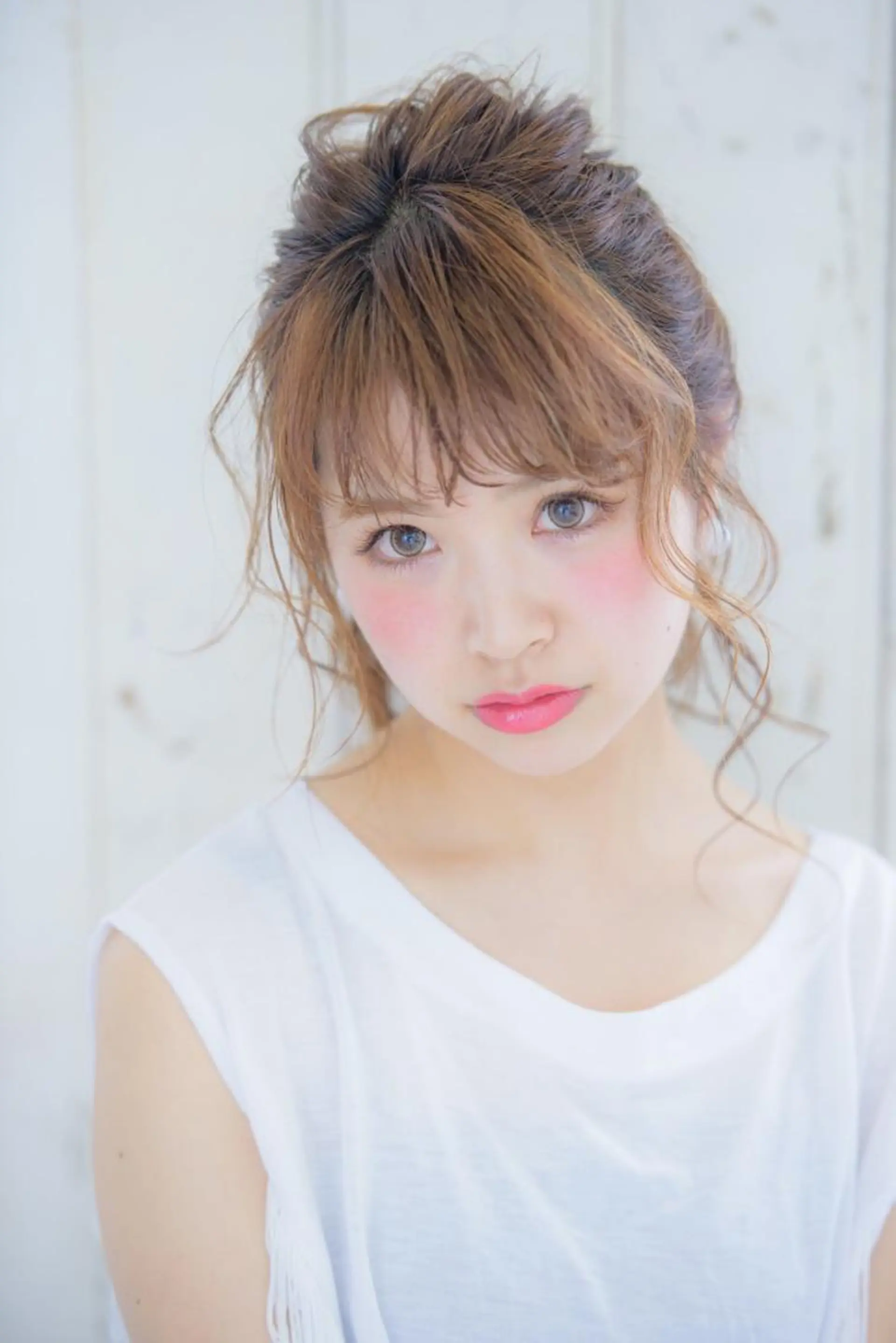 ミディアム カラー ヘアアレンジ ベージュカラー 透明感カラー ✨ハイクオリティ✨ 山本香也のヘアスタイル