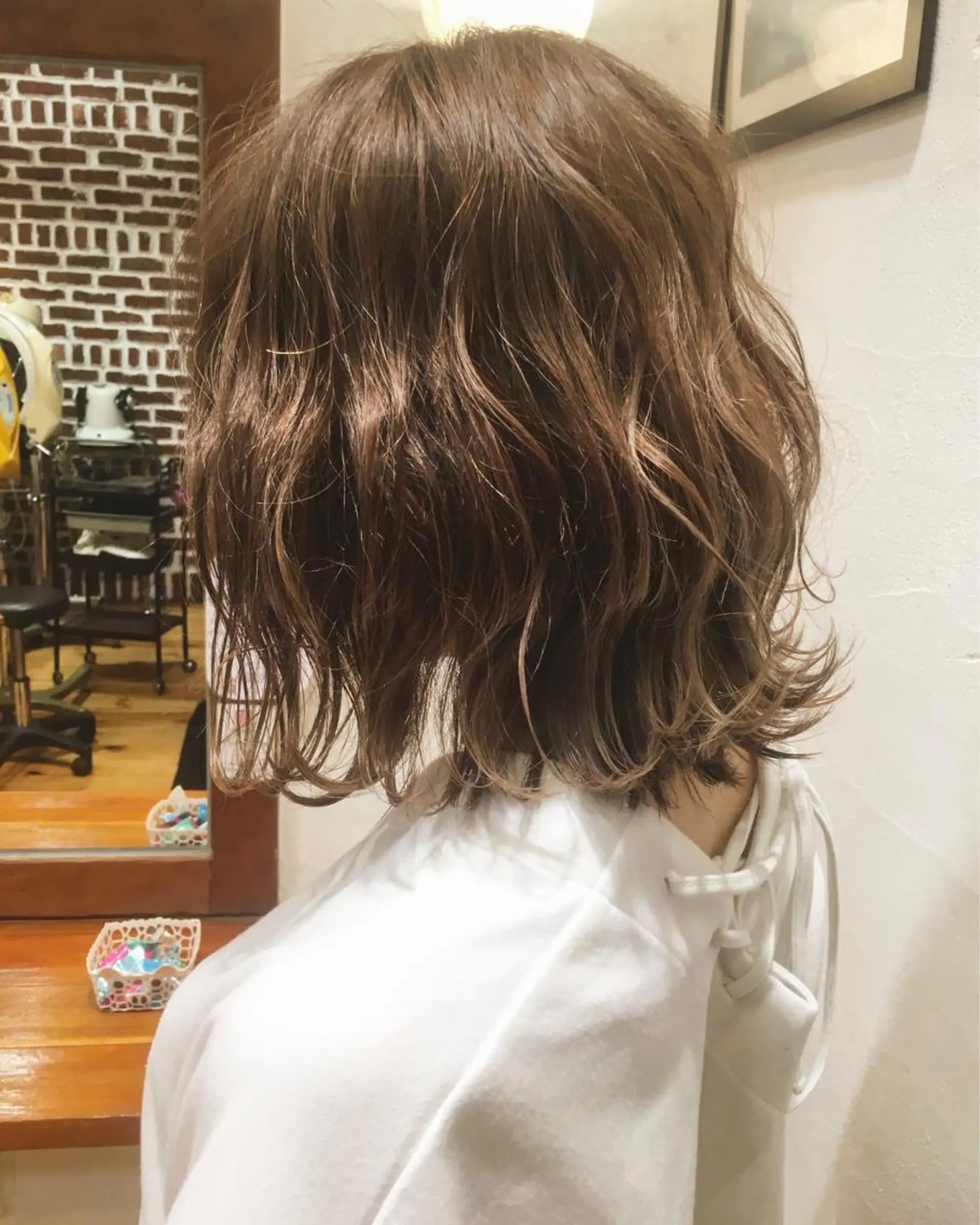 ショート カラー ベージュカラー ミルキーベージュ 360°キレイな ショートカットのヘアスタイル