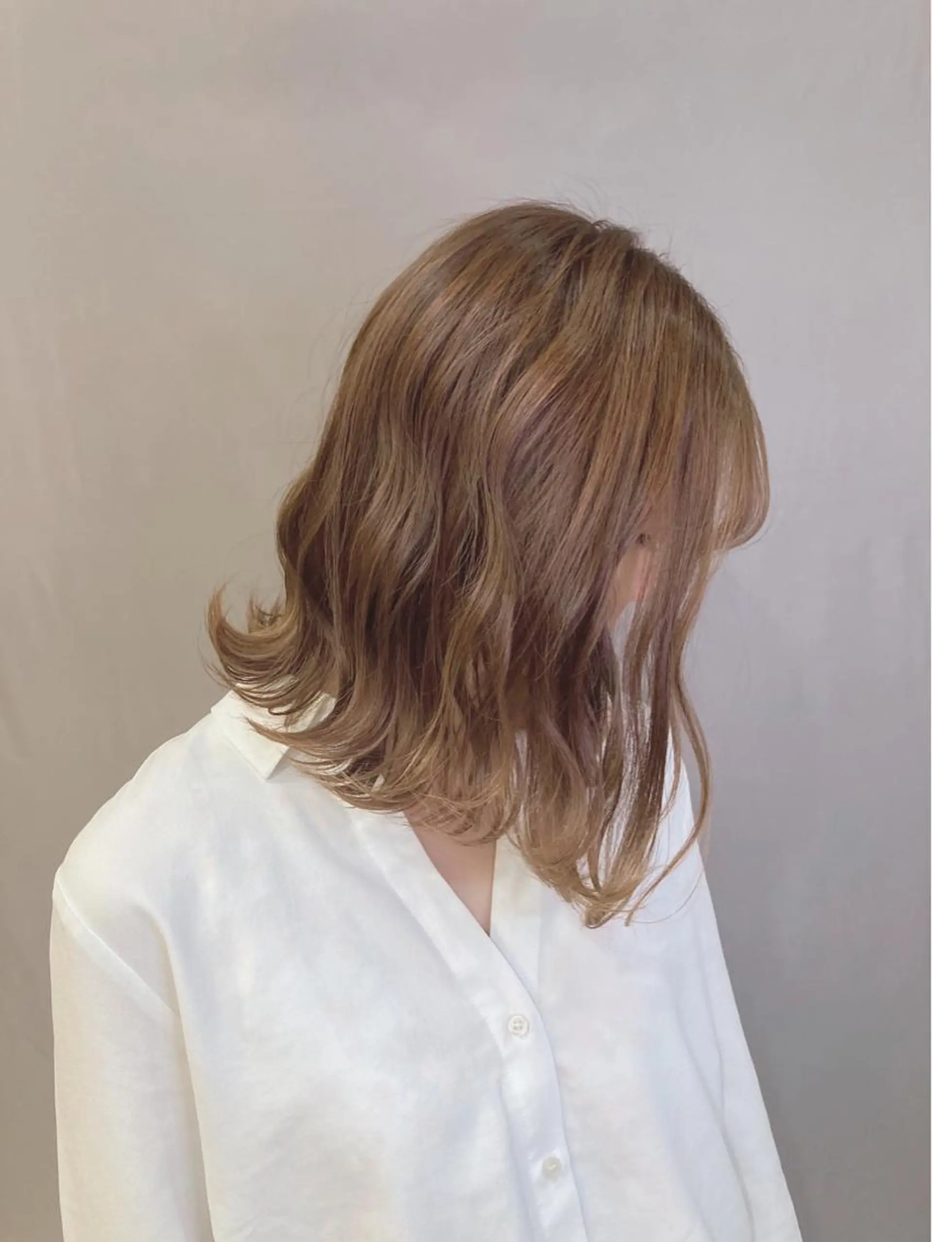 ミディアム カラー ヘアカラー トリートメント 宮原 佳苗のヘアスタイル