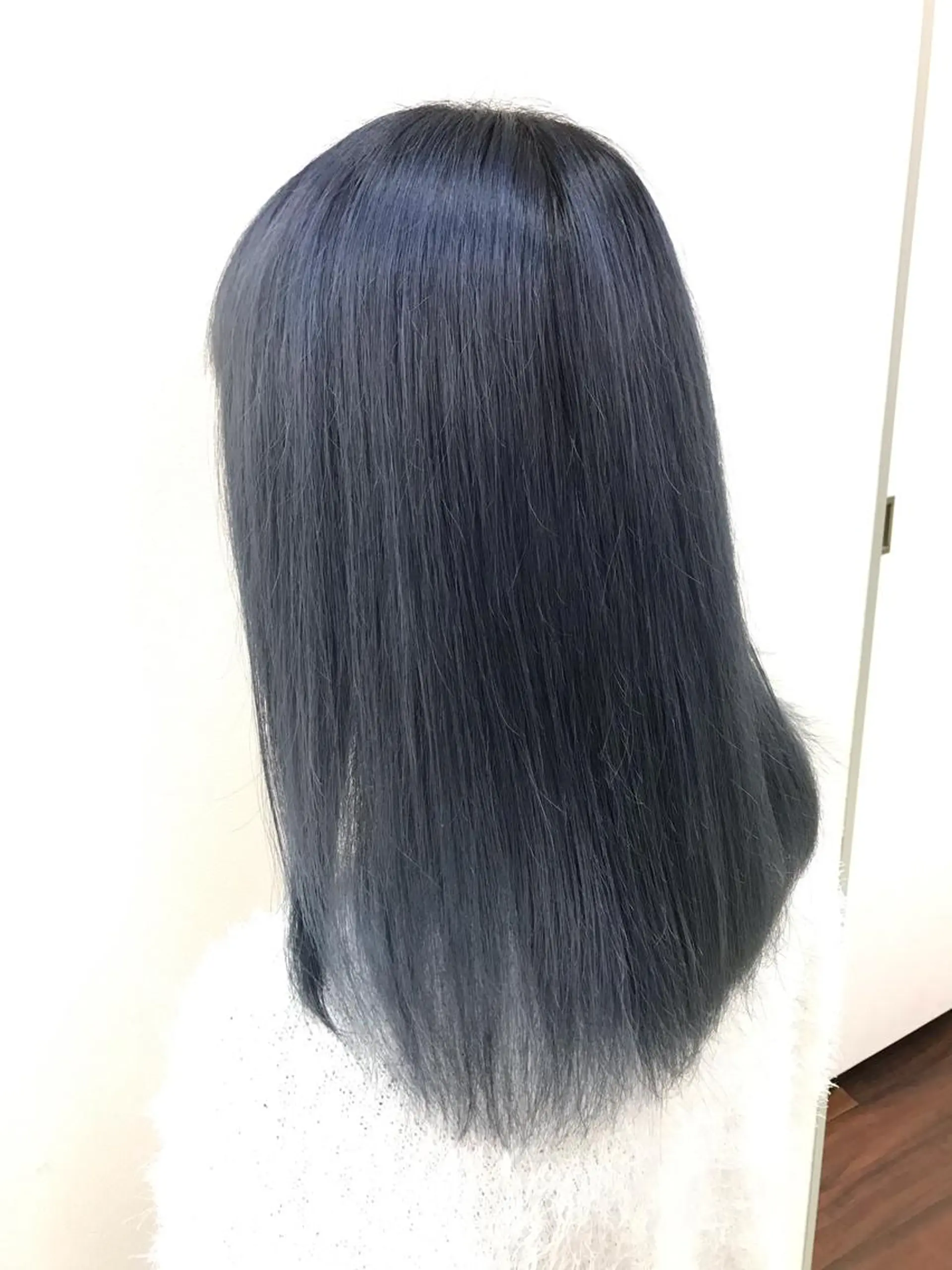 セミロング カラー ネイビーカラー 髪質改善×METEO 店長 貞松直也のヘアスタイル