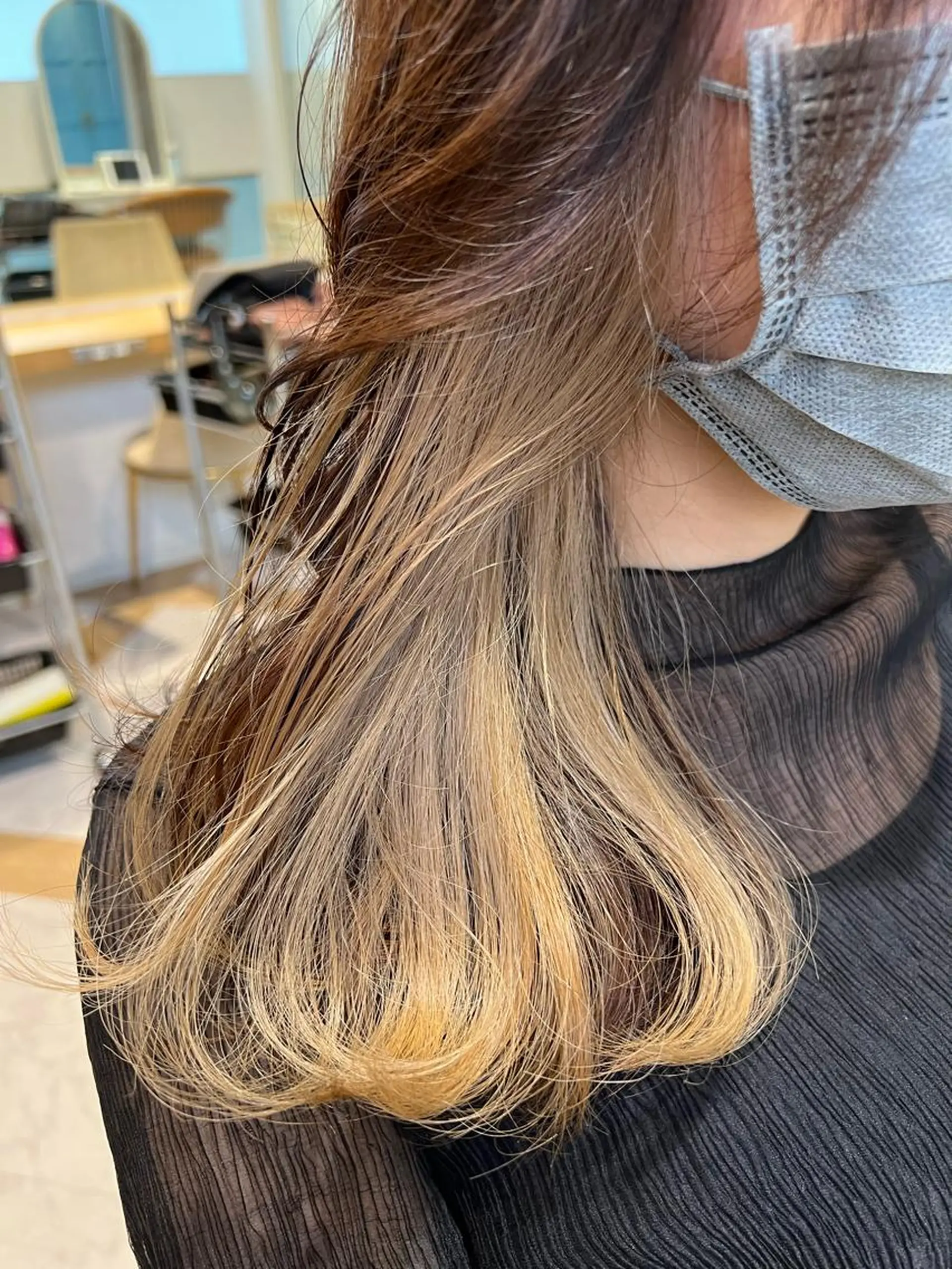 ロング カラー ベージュカラー インナーカラー ミルクティーベージュ 韓国風ヘア カット ヘアカラー トリートメント Lond luce心斎橋所属・🍀小川大輔🍀 ボブ/ブリーチ🥇のヘアスタイル